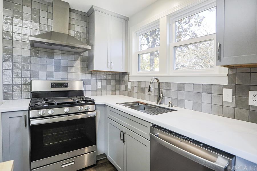 3407 Ridge Road North Little Rock, AR 72116