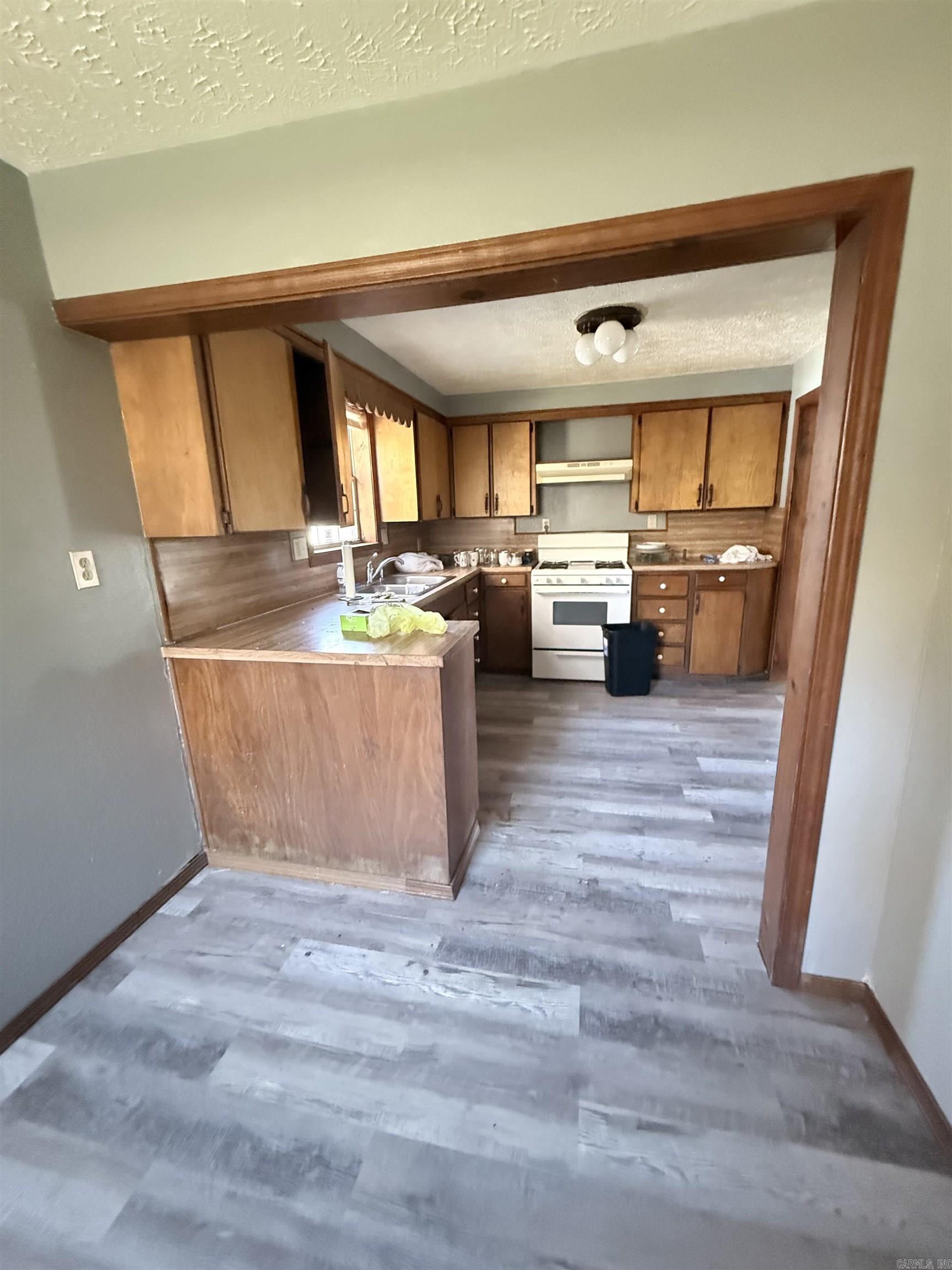 421 N Magnolia street Perryville, AR 72126