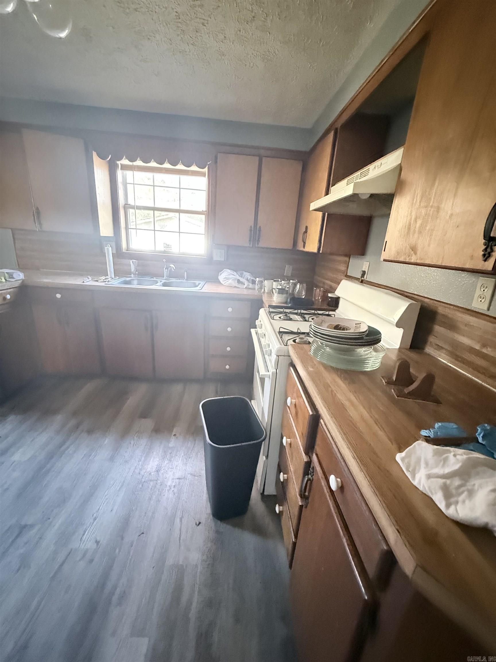 421 N Magnolia street Perryville, AR 72126