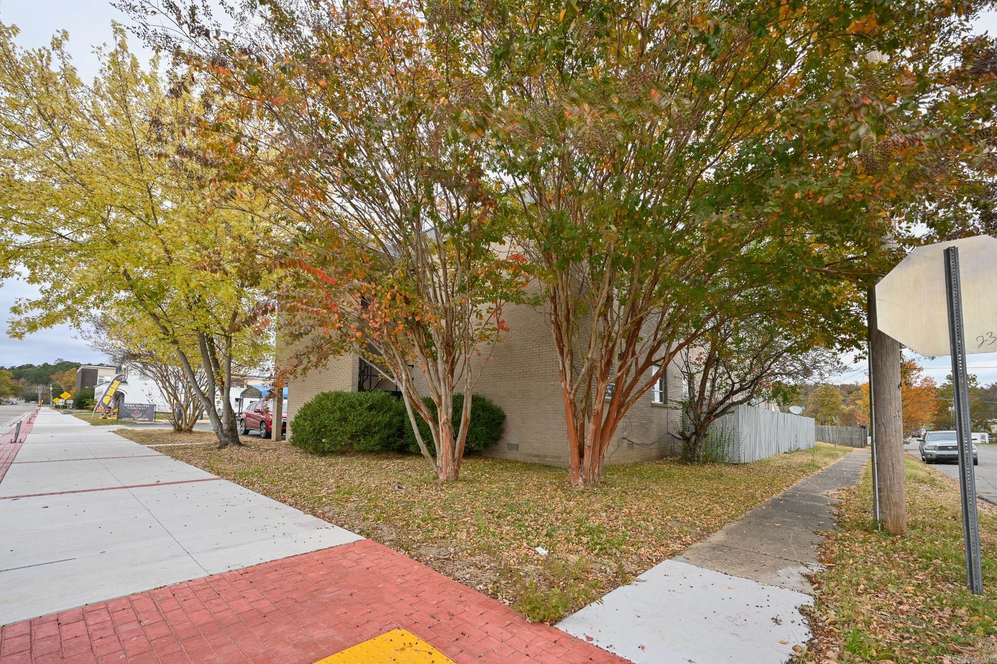 422 Mena St  Mena, AR