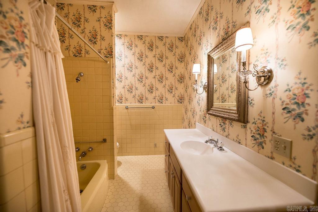 1700 N Calion Rd  El Dorado, AR