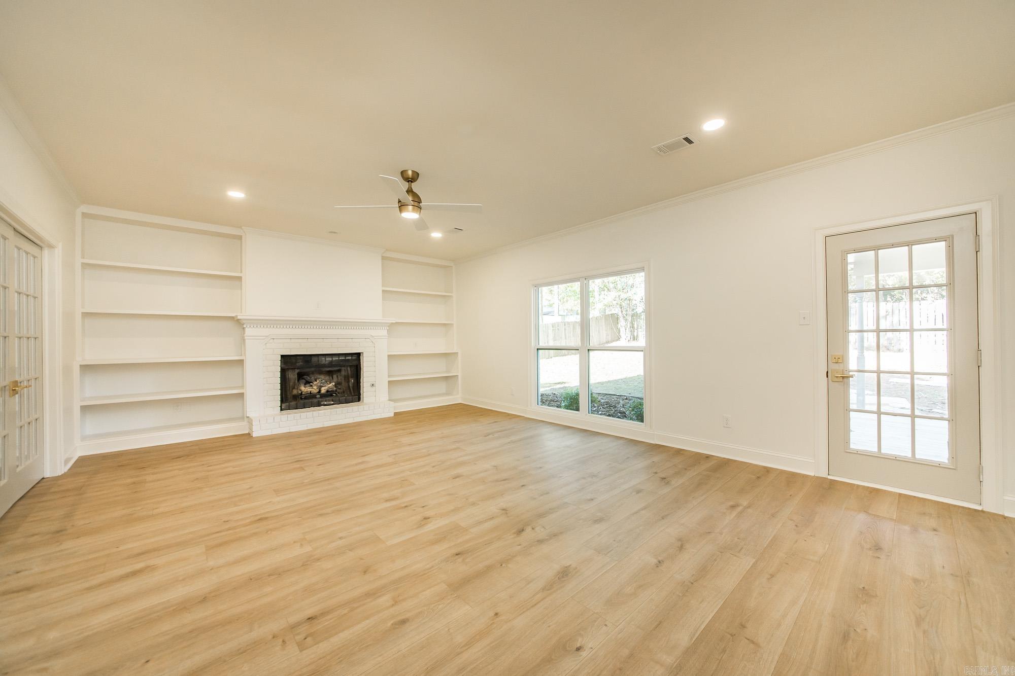 44 Nancy Lopez Court Maumelle, AR 72113