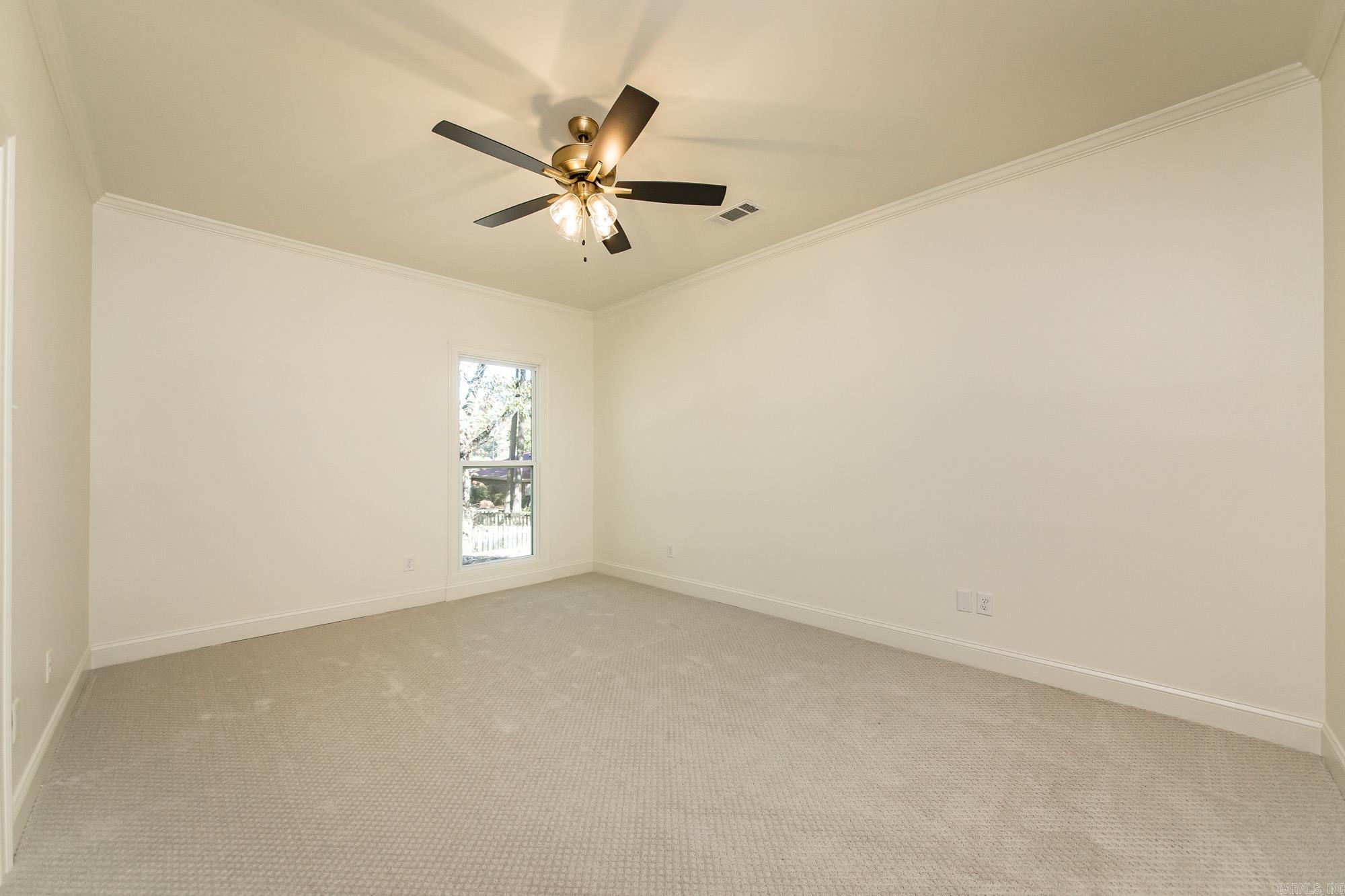 44 Nancy Lopez Court Maumelle, AR 72113