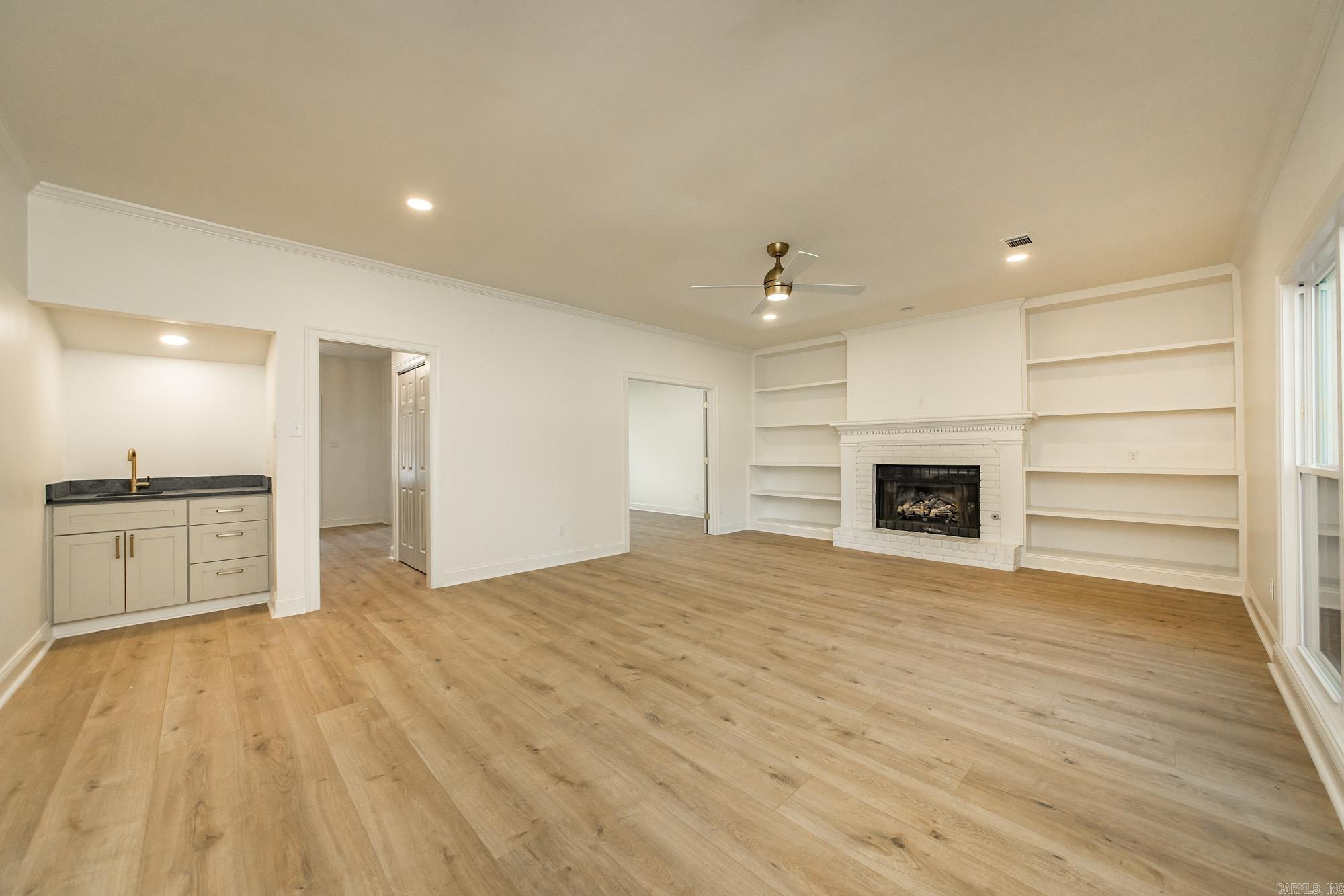 44 Nancy Lopez Court Maumelle, AR 72113