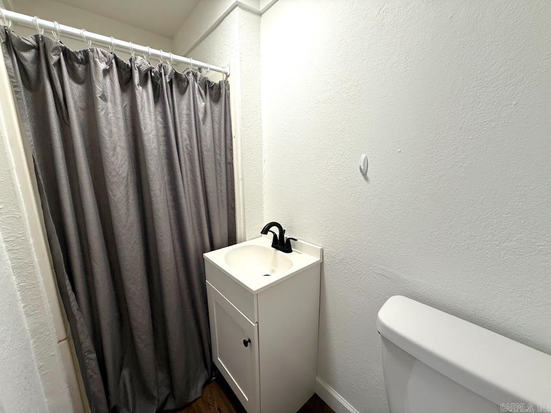 601 Clarence St. Mountain View, AR 72560