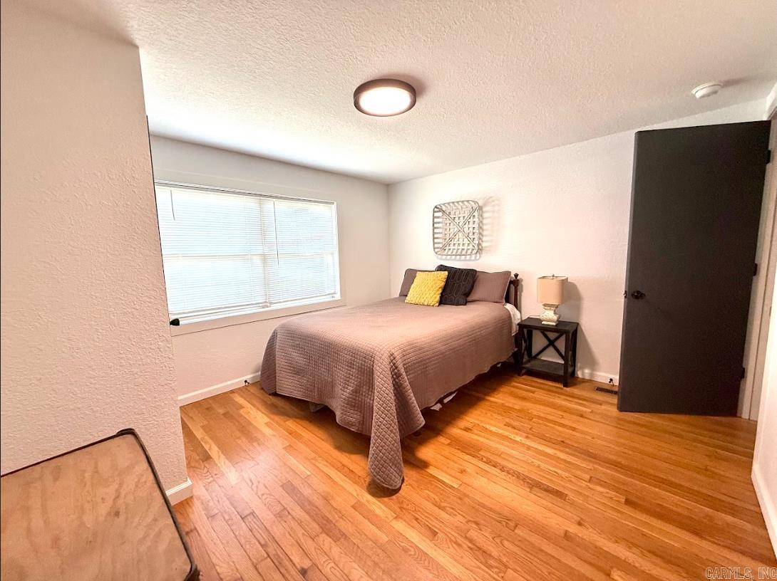 601 Clarence St. Mountain View, AR 72560