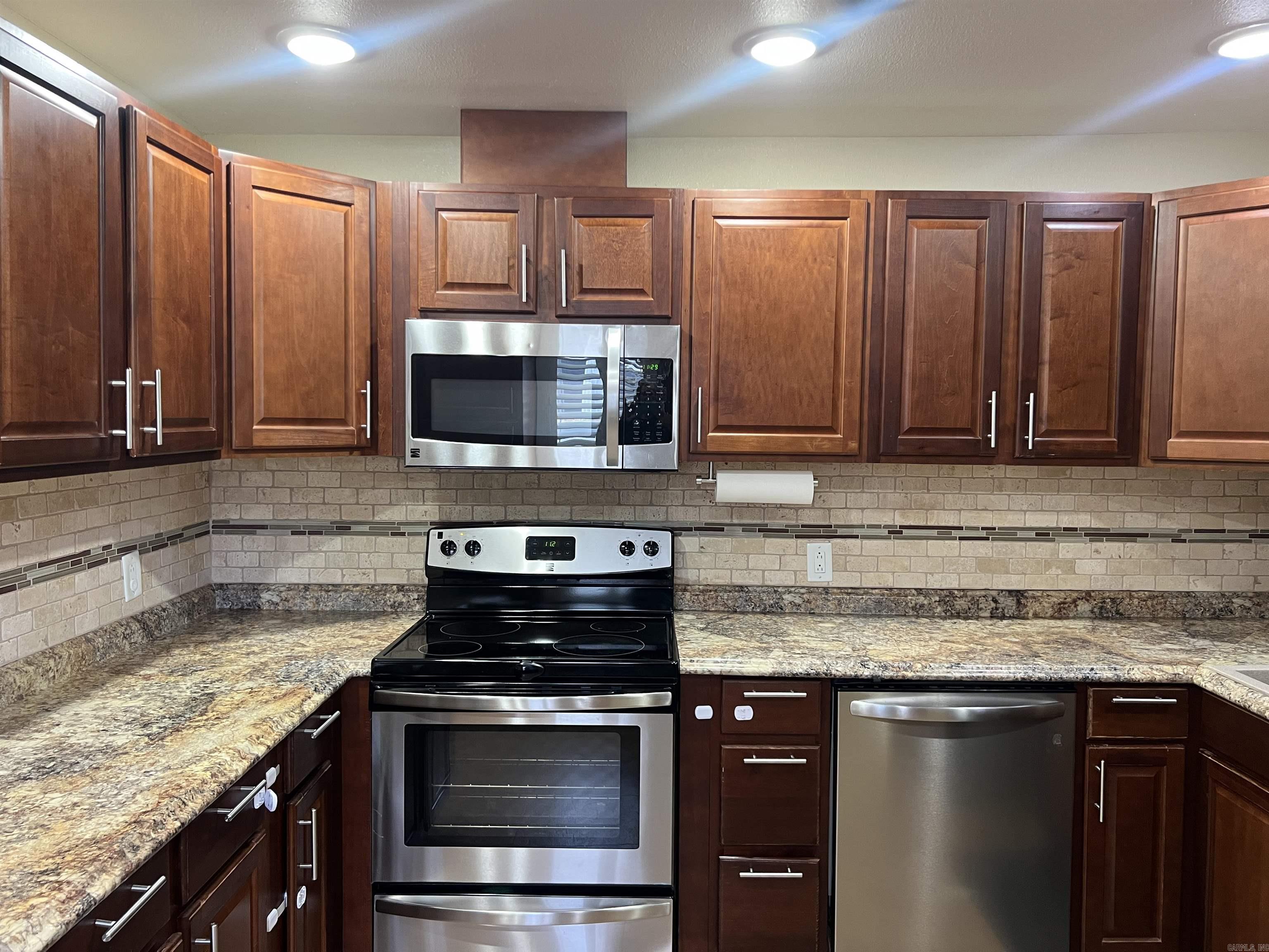 8424 Sulphur Springs Road Pine Bluff, AR 71603