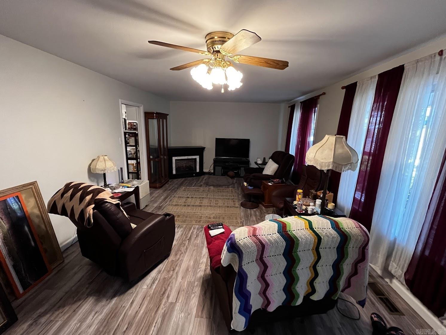 801 Richard Street Hot Springs, AR 71913