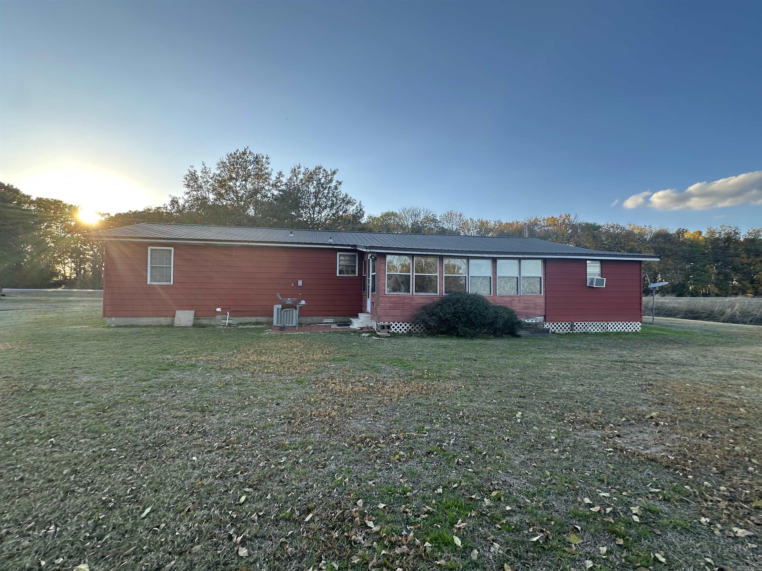 3326 N Hwy 1 Watson, AR 71674