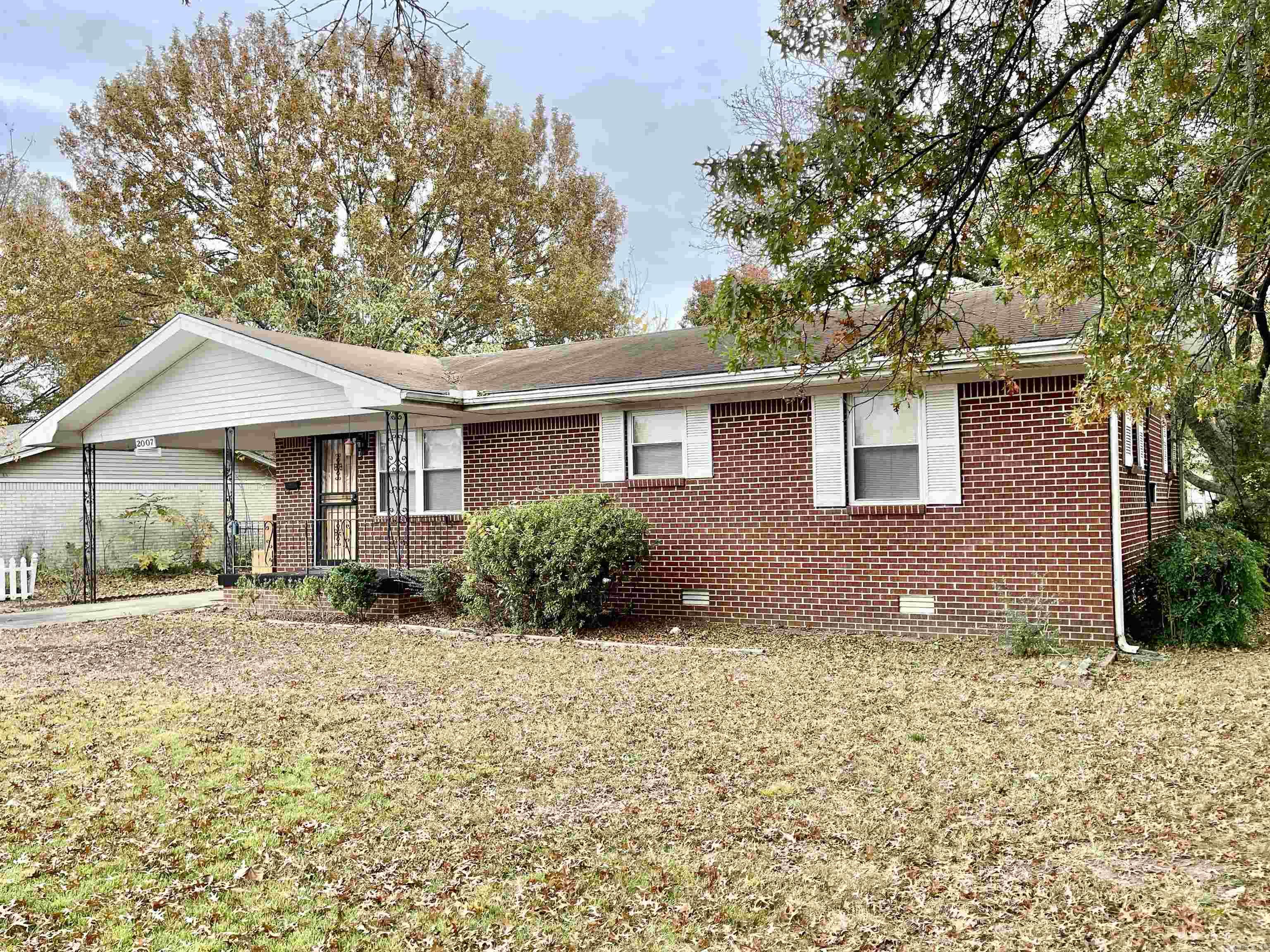 2007 Arkansas Avenue  Conway, AR