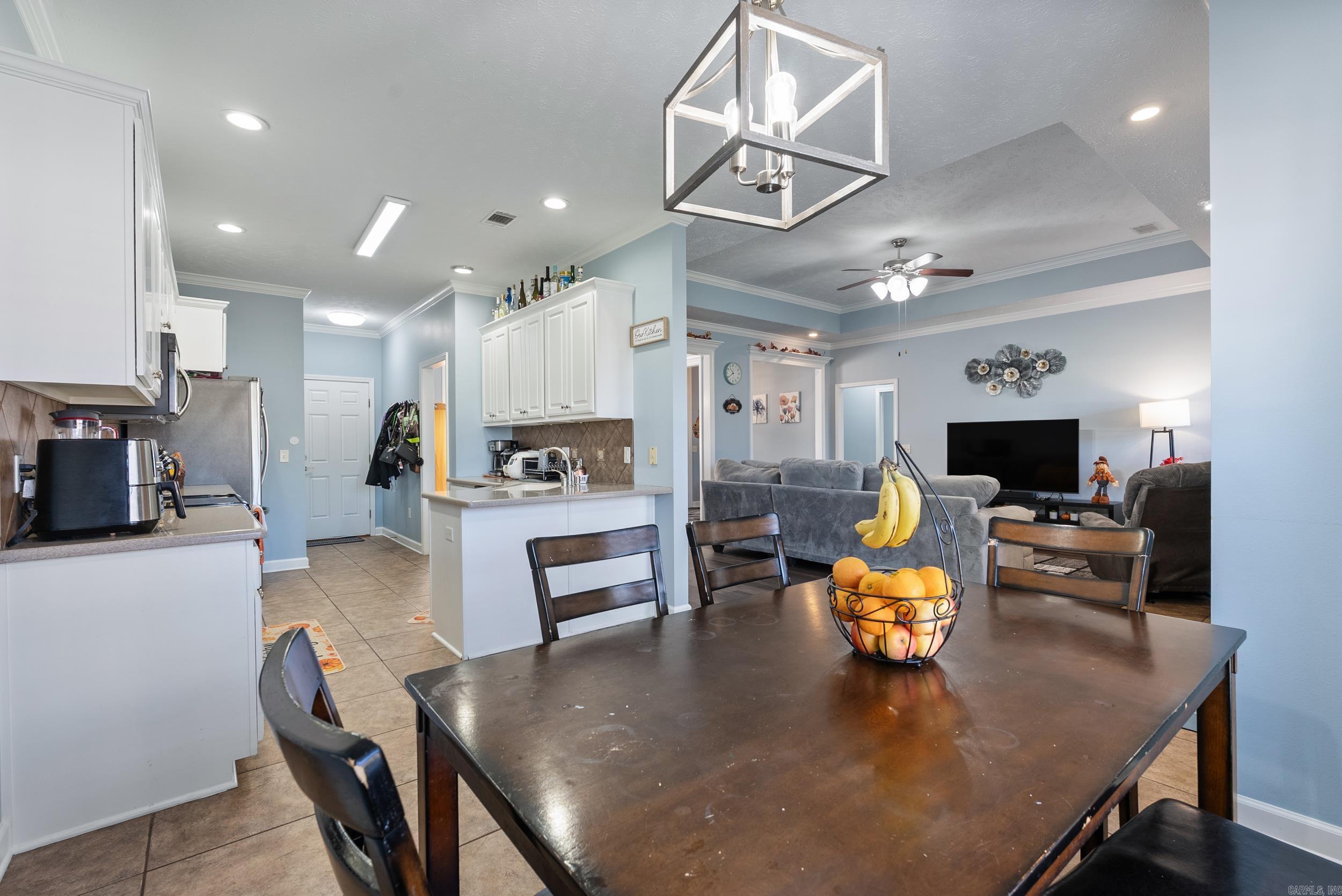 102 Creek Valley Lane Maumelle, AR 72113