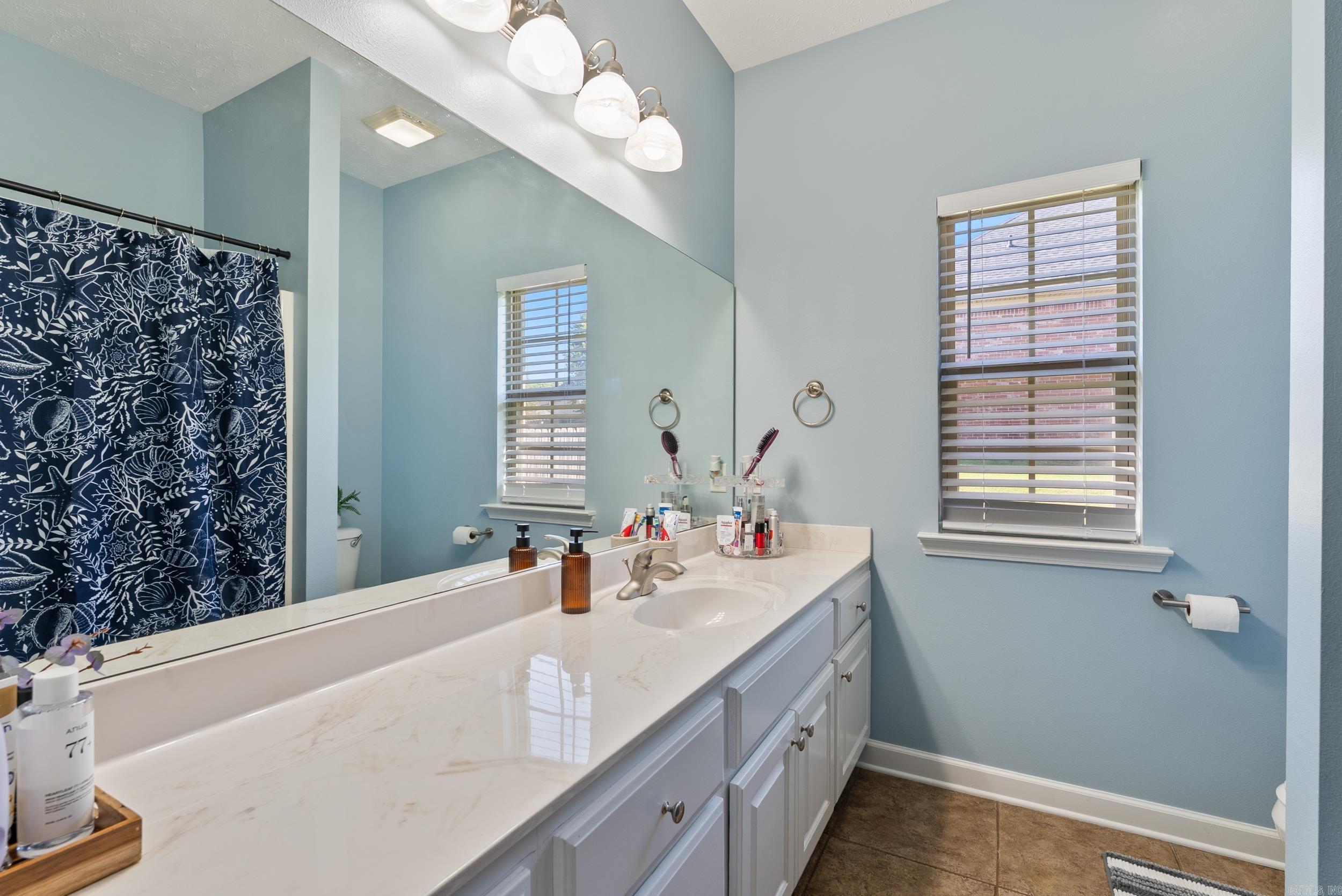 102 Creek Valley Lane Maumelle, AR 72113