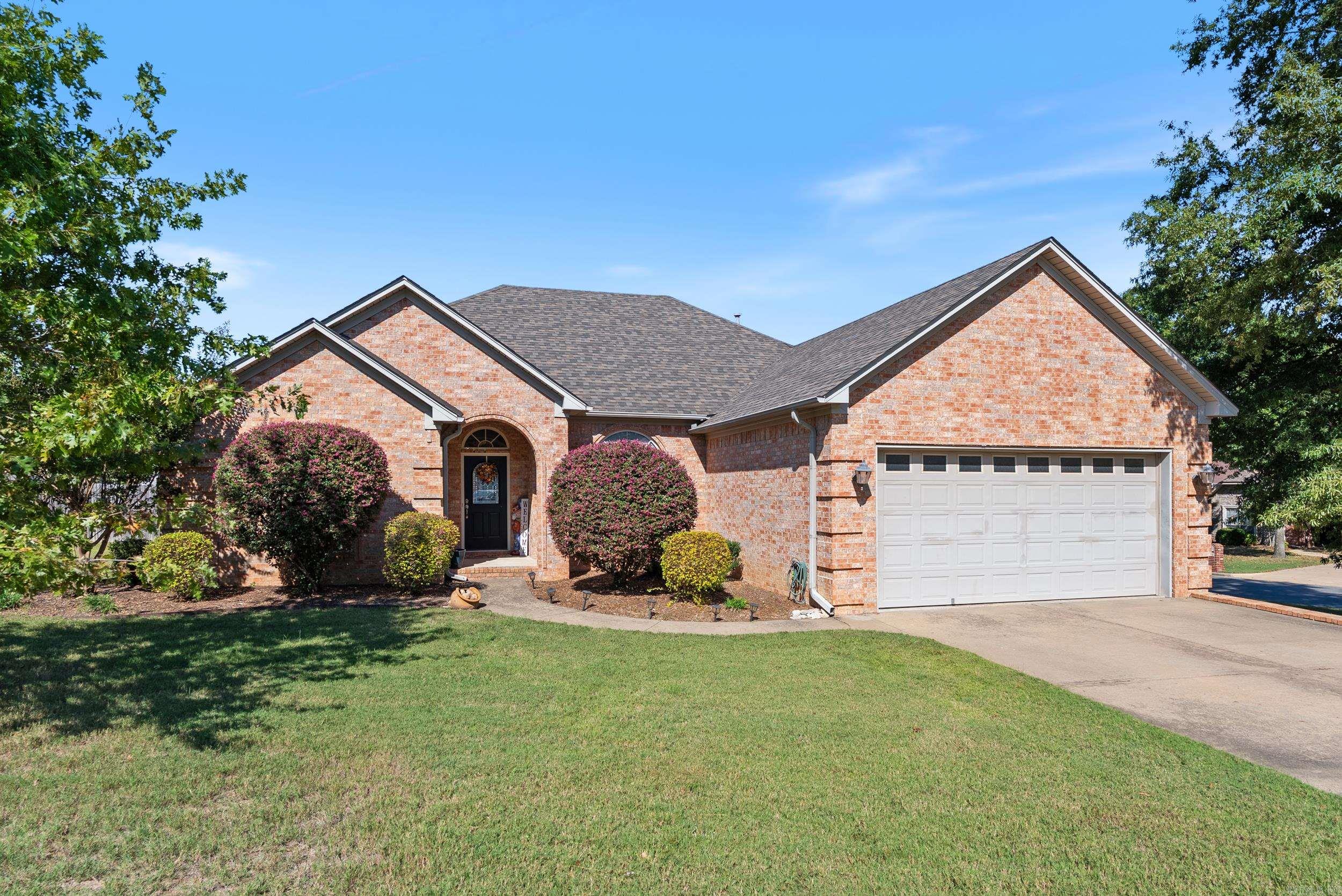 102 Creek Valley Lane Maumelle, AR 72113