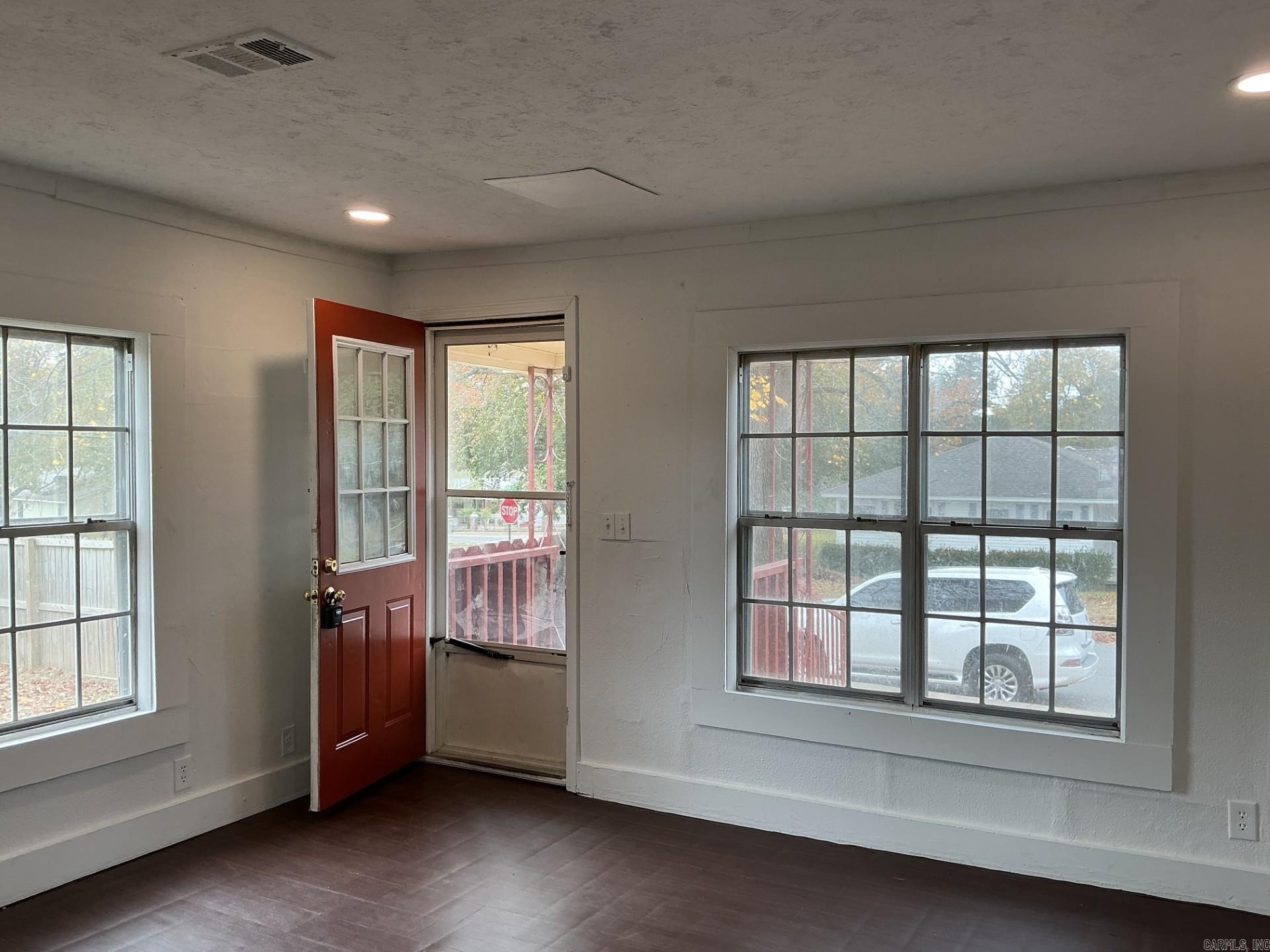 701 Hester Drive Benton, AR 72015