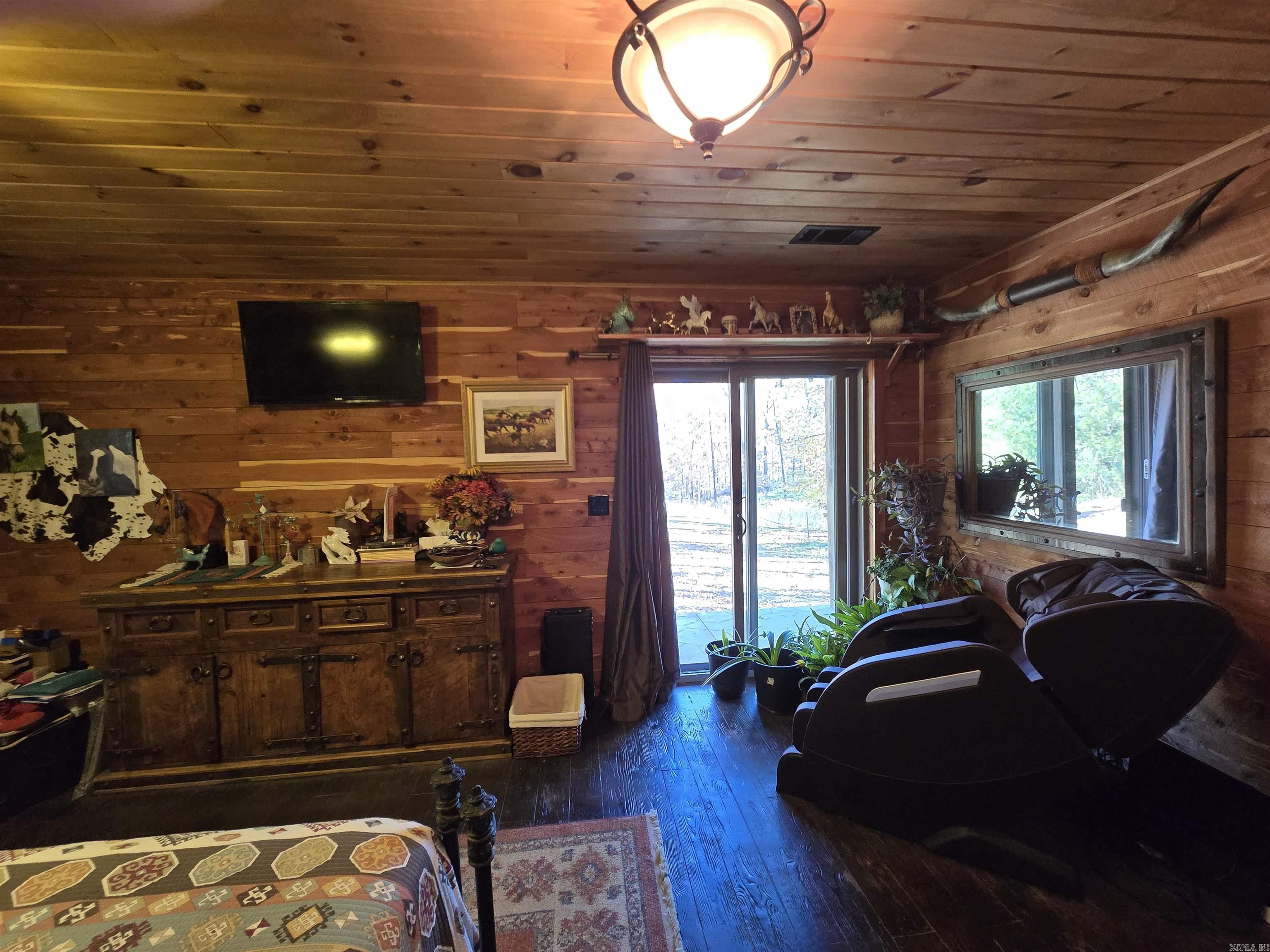 768 CR 153 Elizabeth, AR 72531