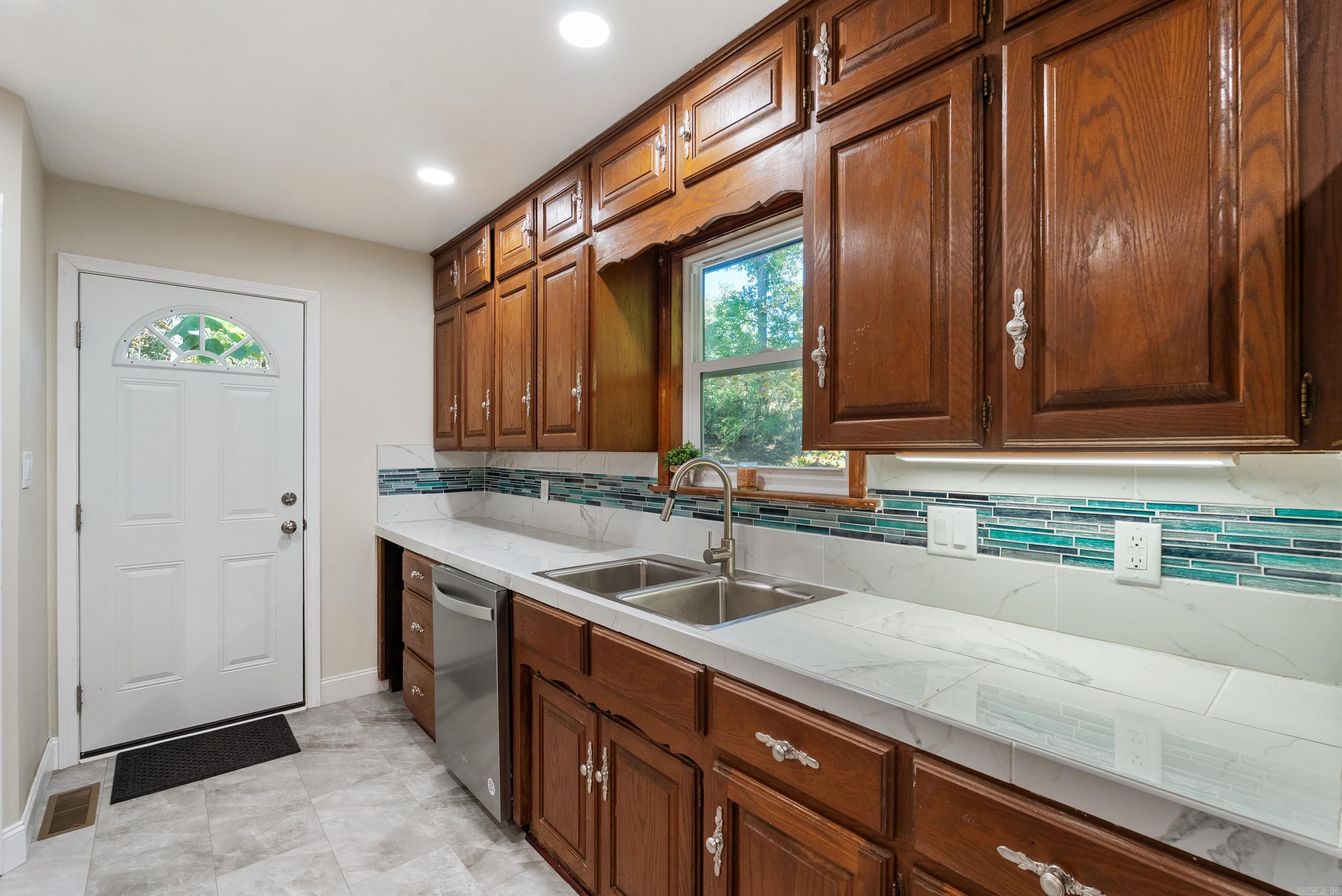 156 Pate Lane Hot Springs, AR 71901