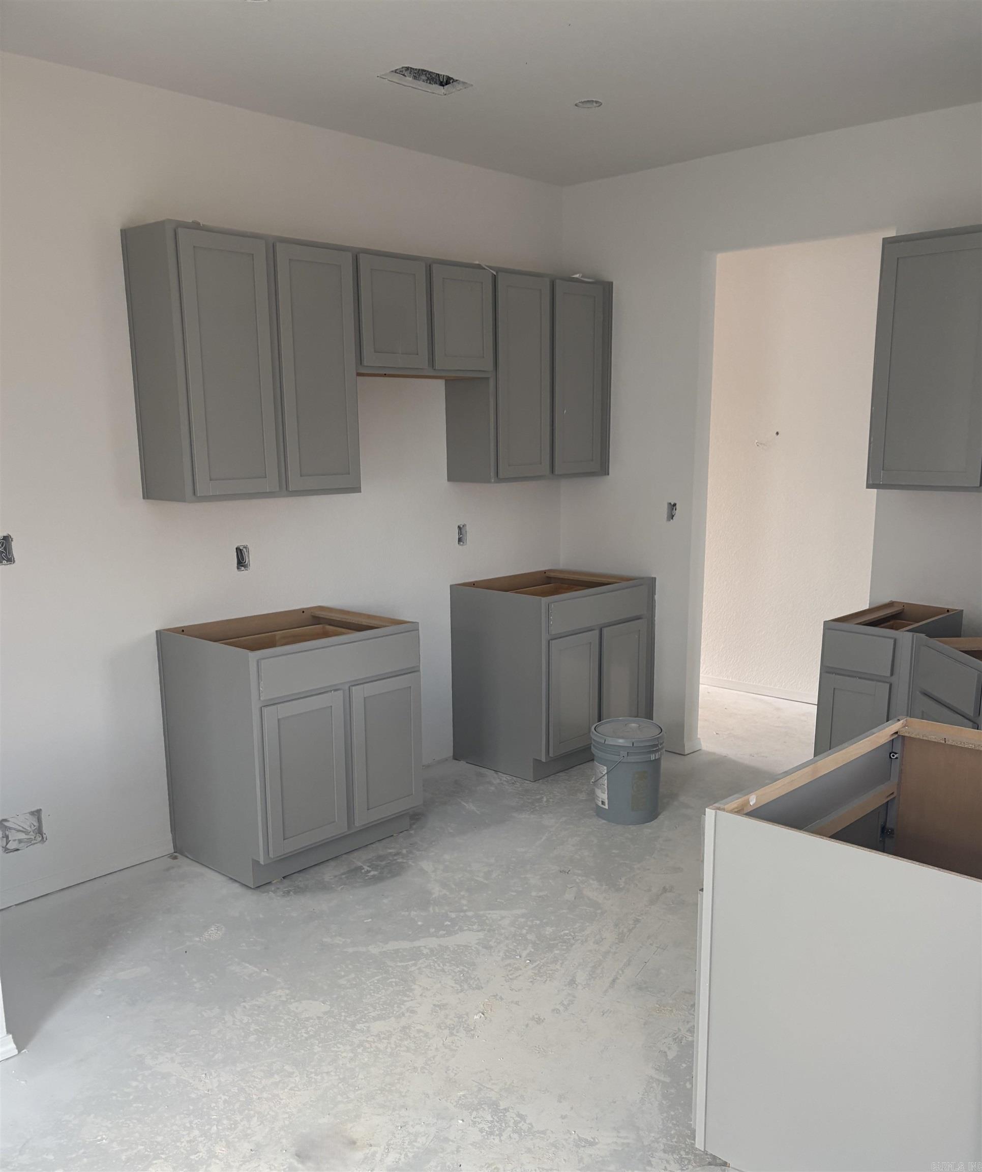 24 Hearthstone Trail Vilonia, AR 72173