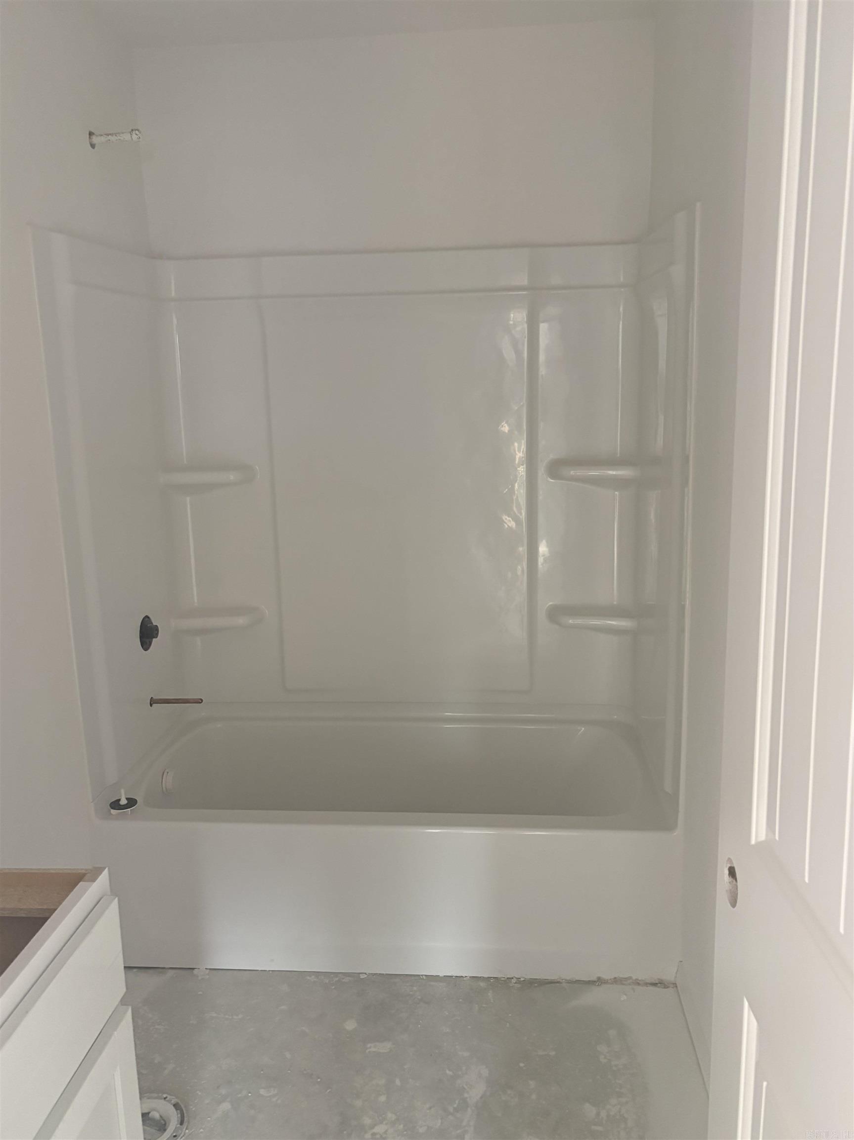 34 Hearthstone Trail Vilonia, AR 72173