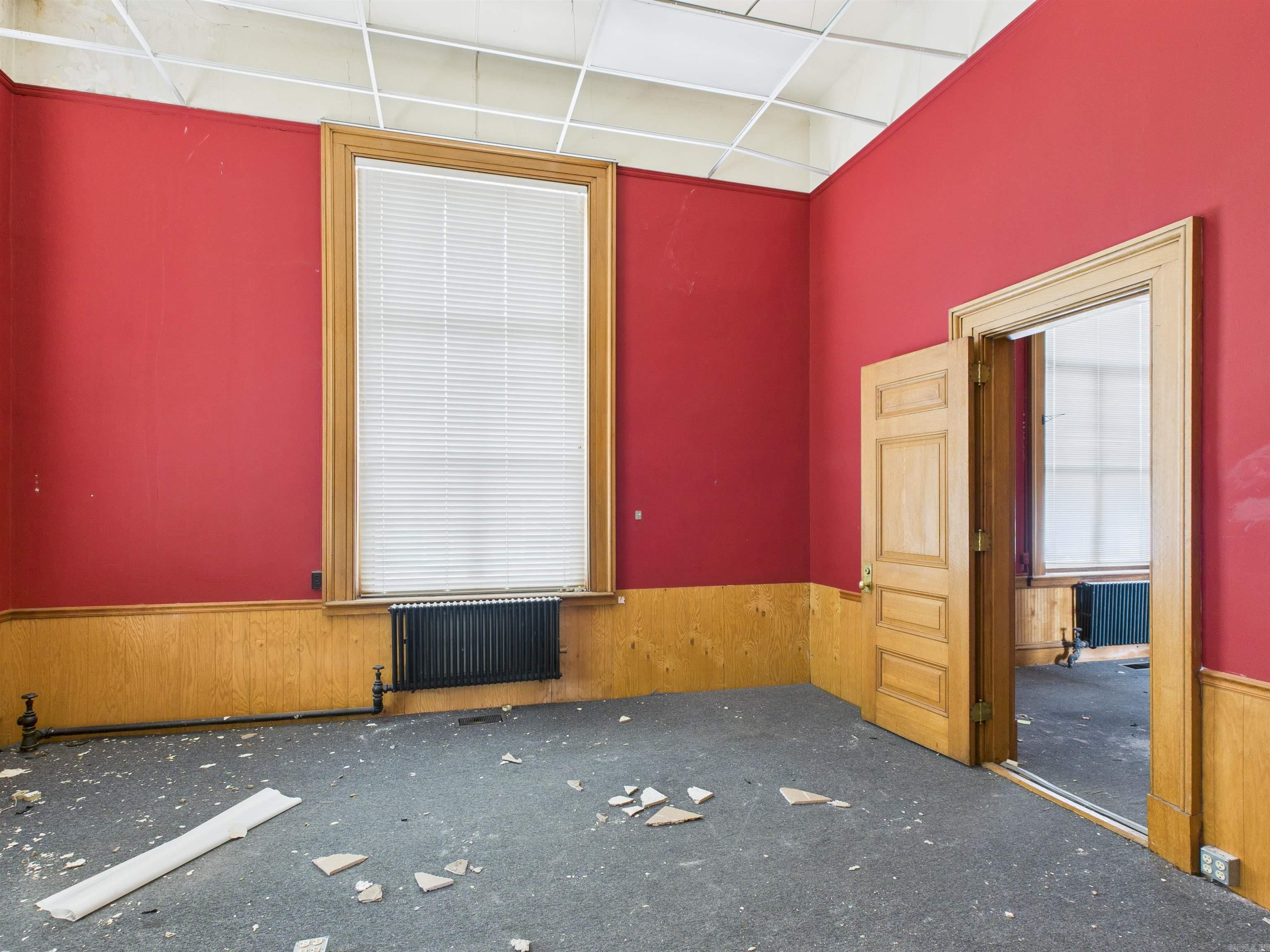 201 N Main  Harrison, AR