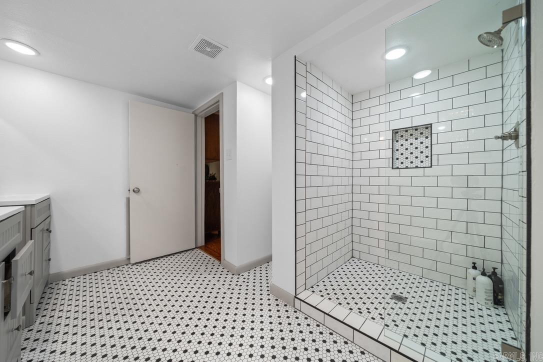 229 Long Island Drive Hot Springs, AR 71913