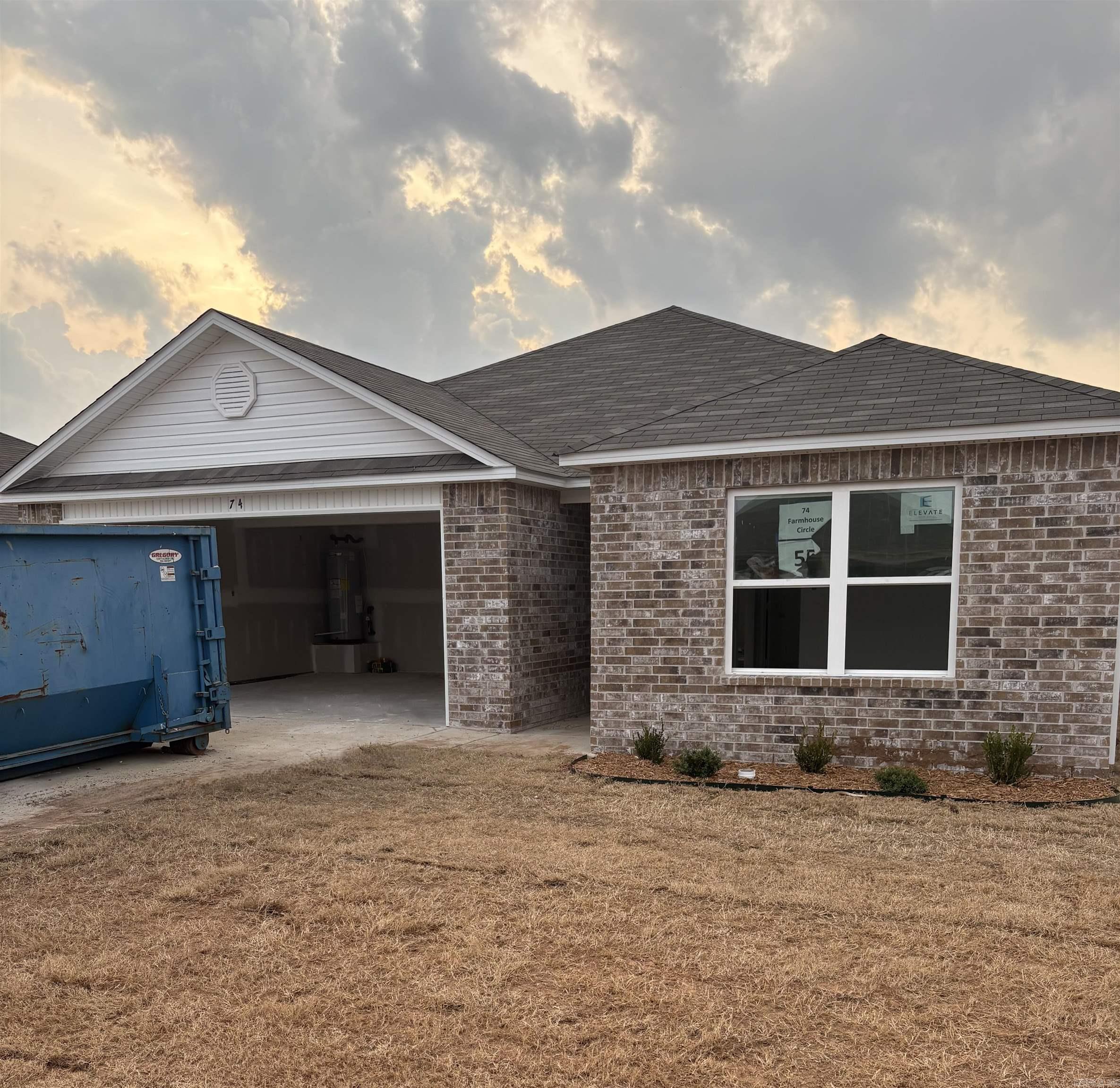 74 Farmhouse Circle Vilonia, AR 72173