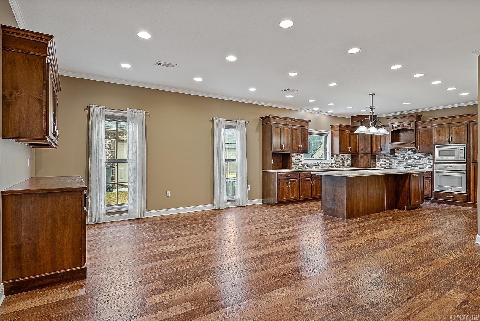 4405 Glen Echo Drive Paragould, AR 72450