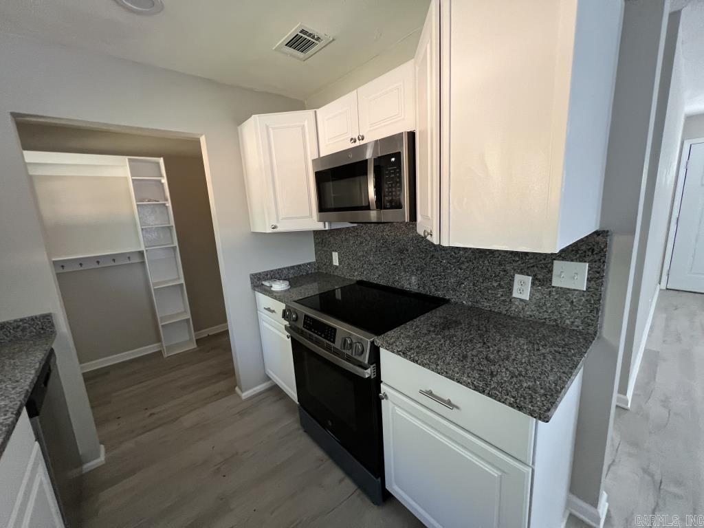 3 Grassy Lake  Mayflower, AR