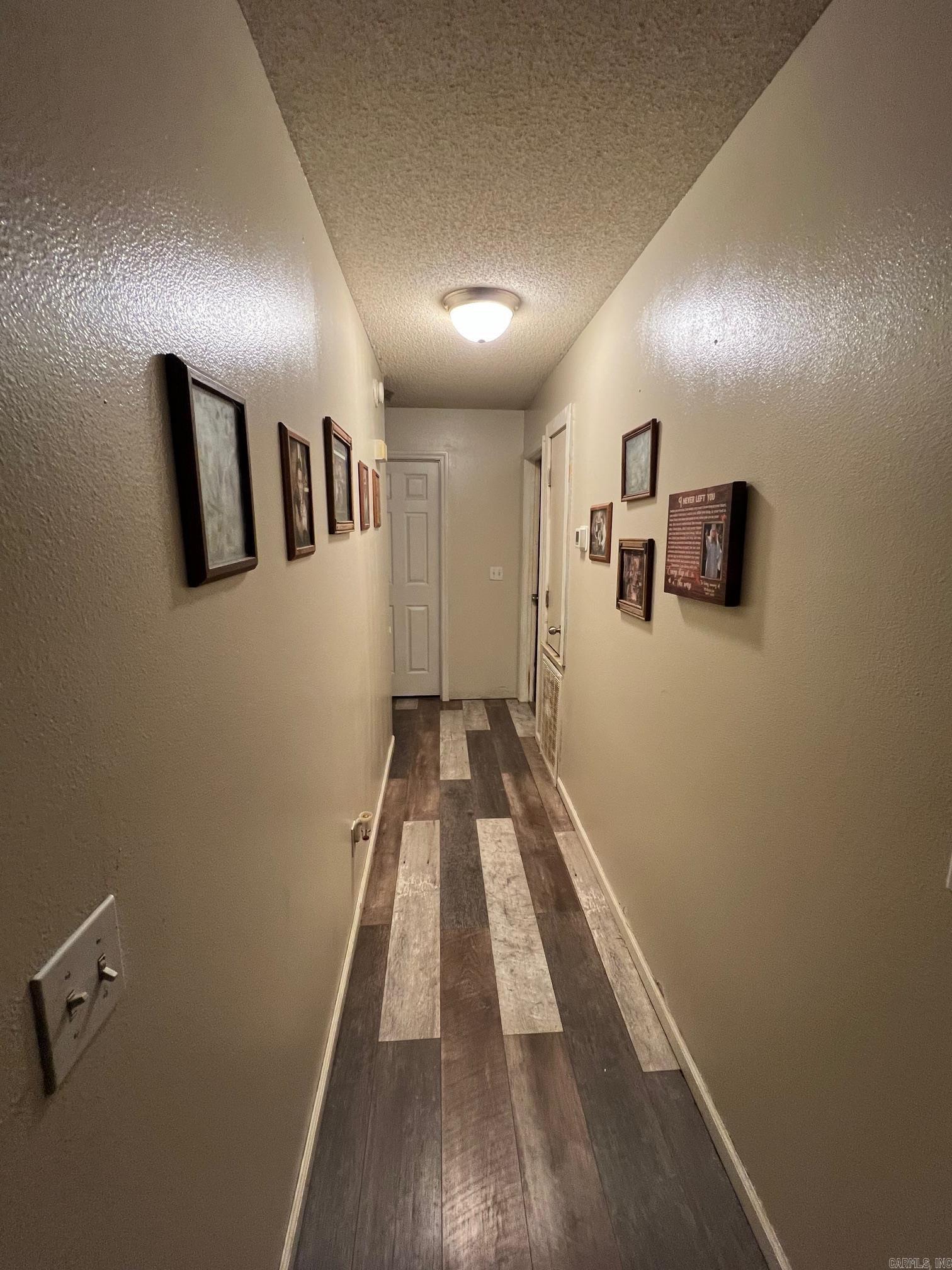 34 Springfield Rd Springfield, AR 72157