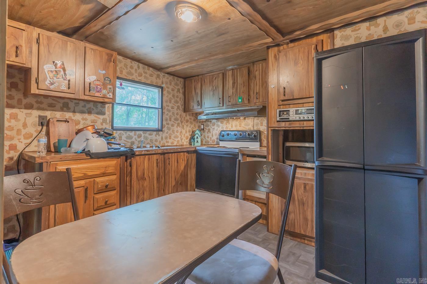 425 1st  Black Rock, AR