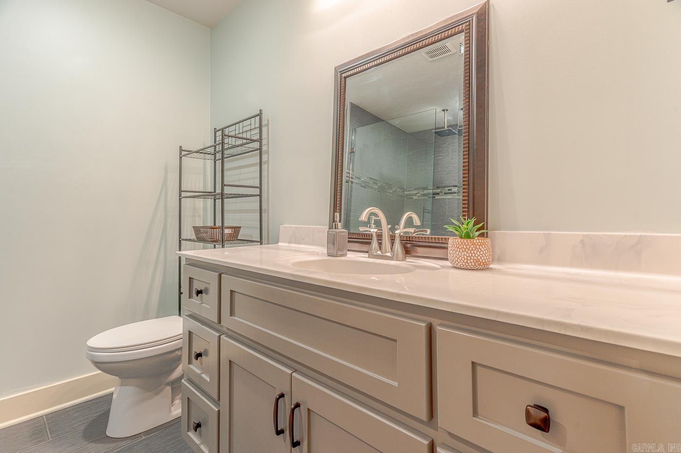 105 Redwood  Bono, AR