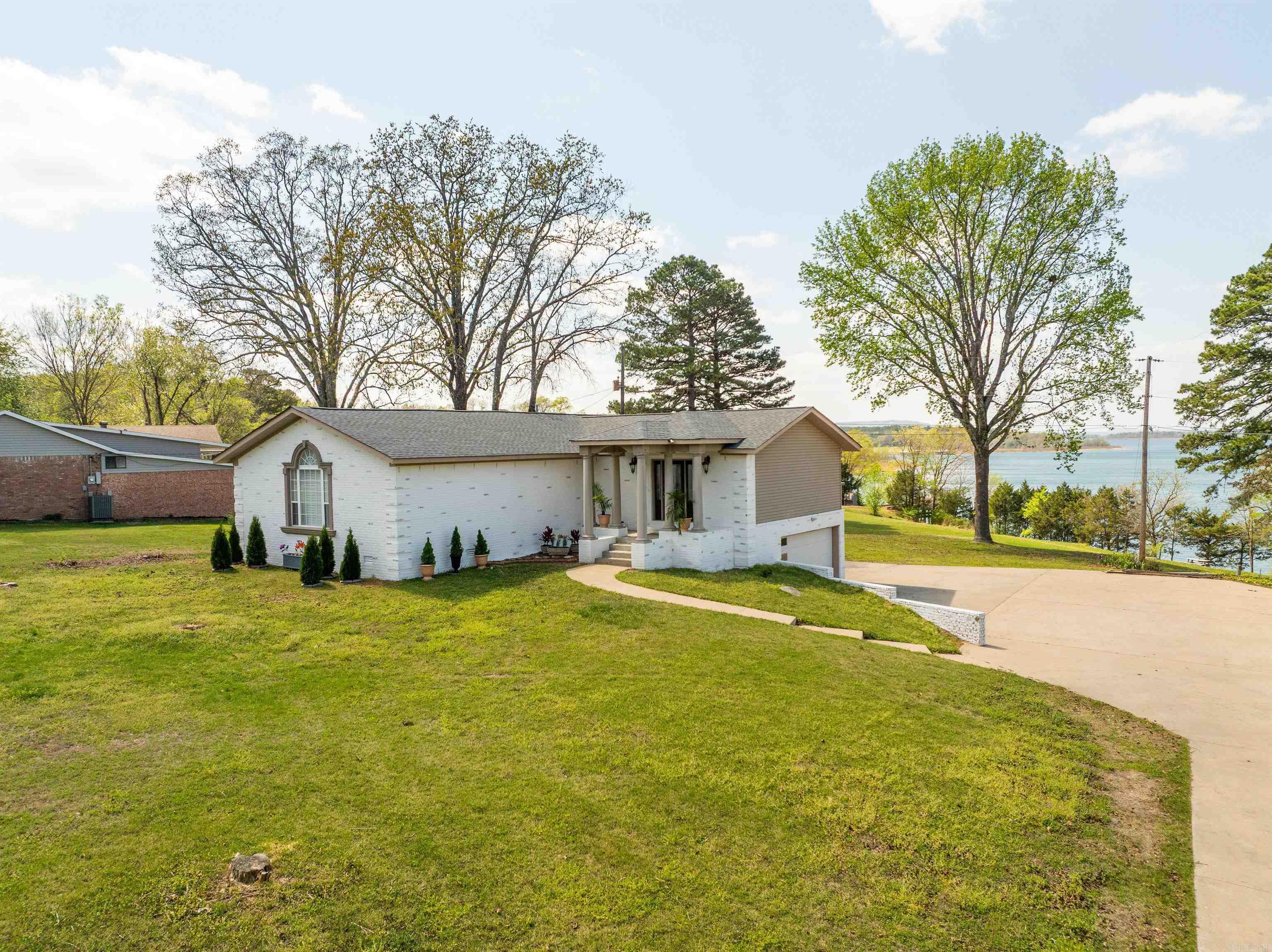 960 Anderson Circle Heber Springs, AR 72543
