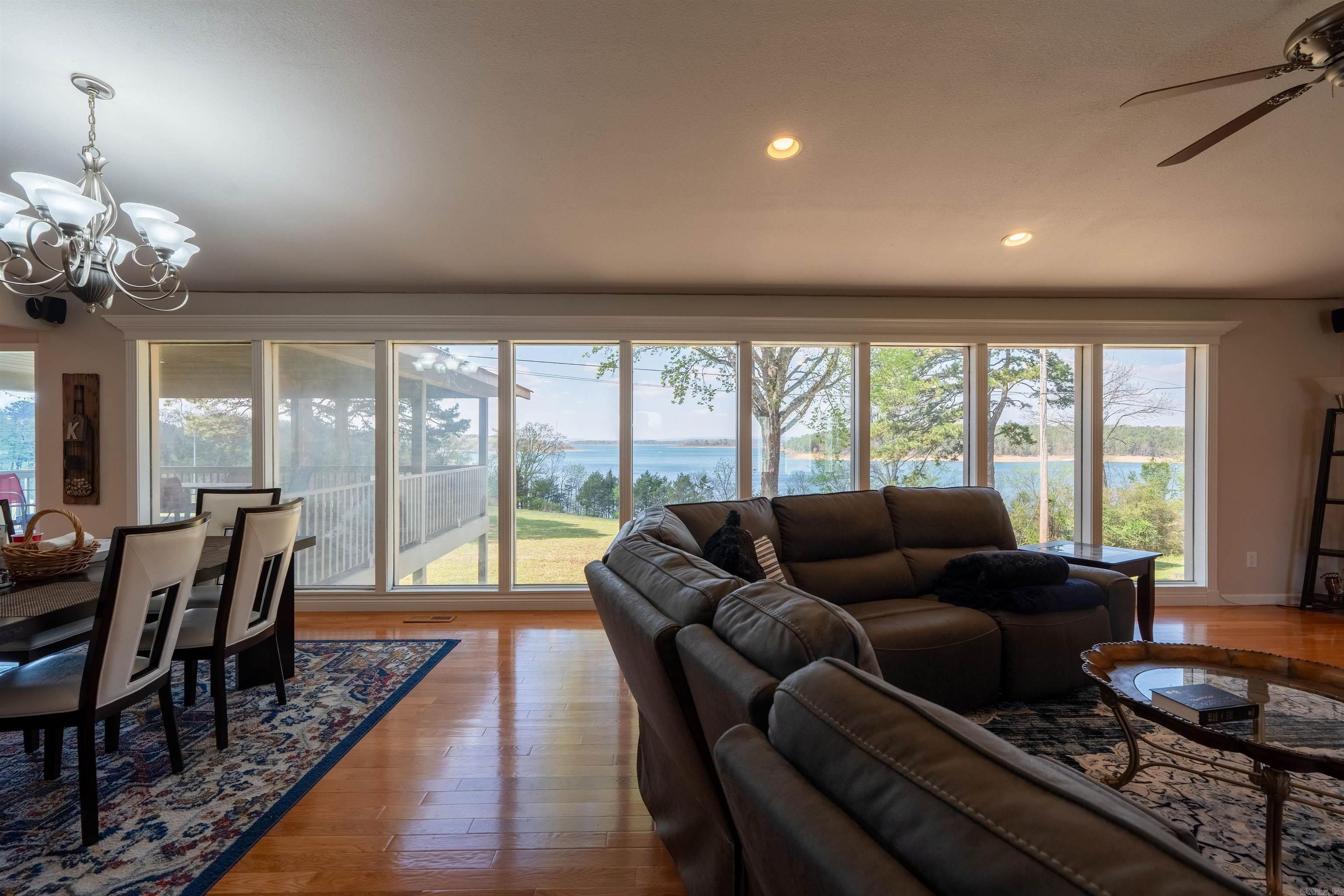 960 Anderson Circle Heber Springs, AR 72543