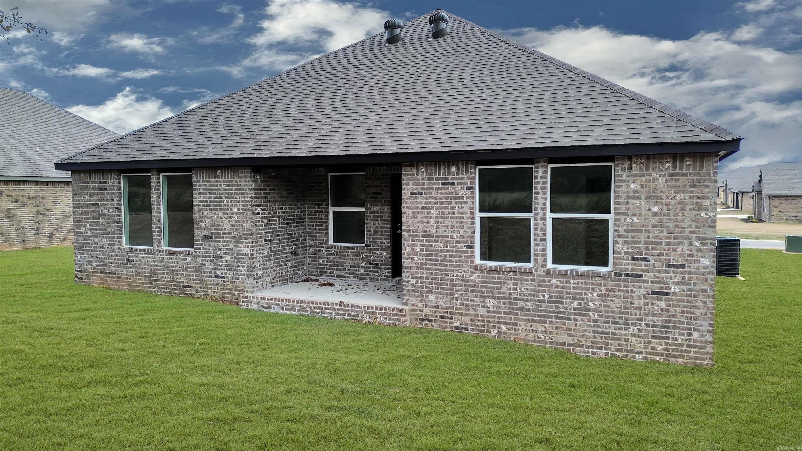 1604 Ridgefield Circle Searcy, AR 72143