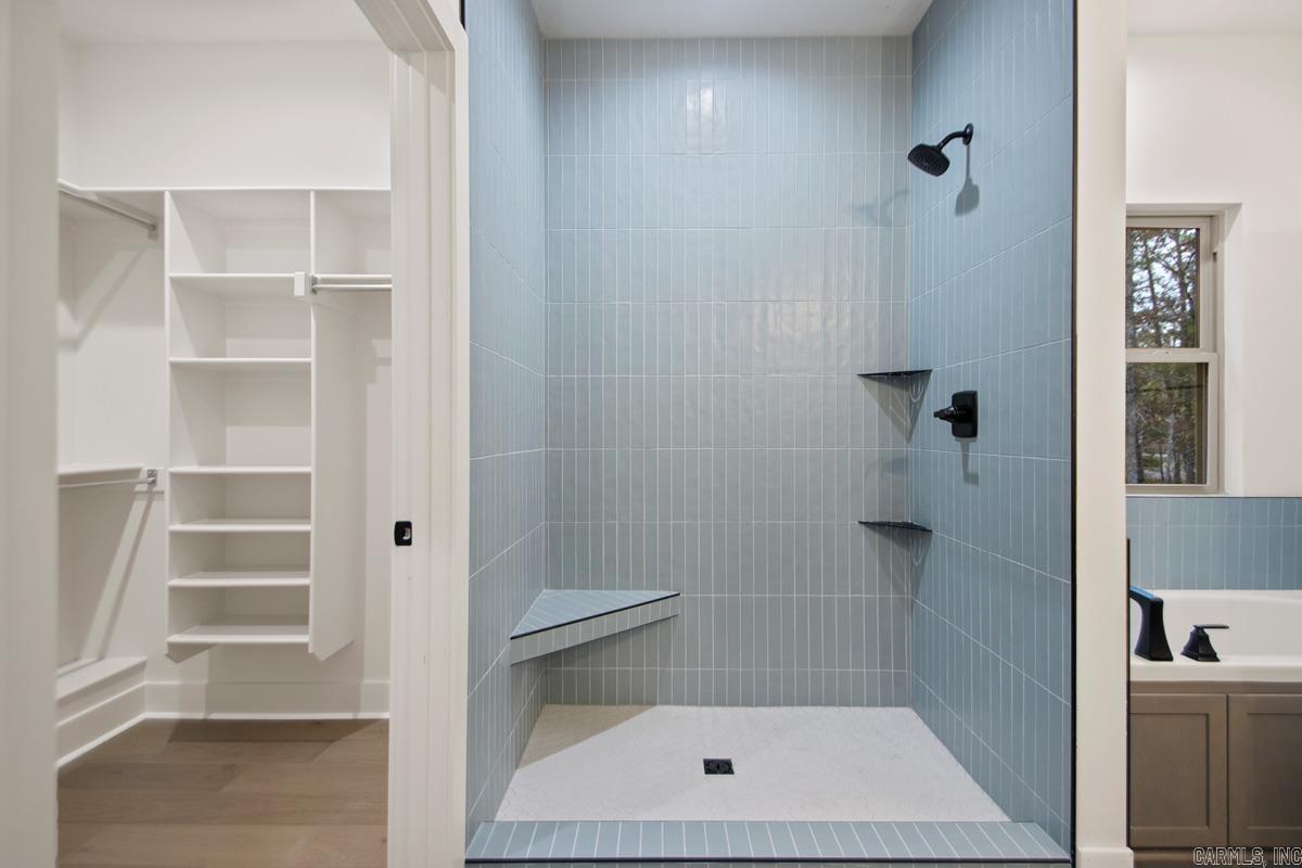 3 Promesa Lane Hot Springs Village, AR 71909