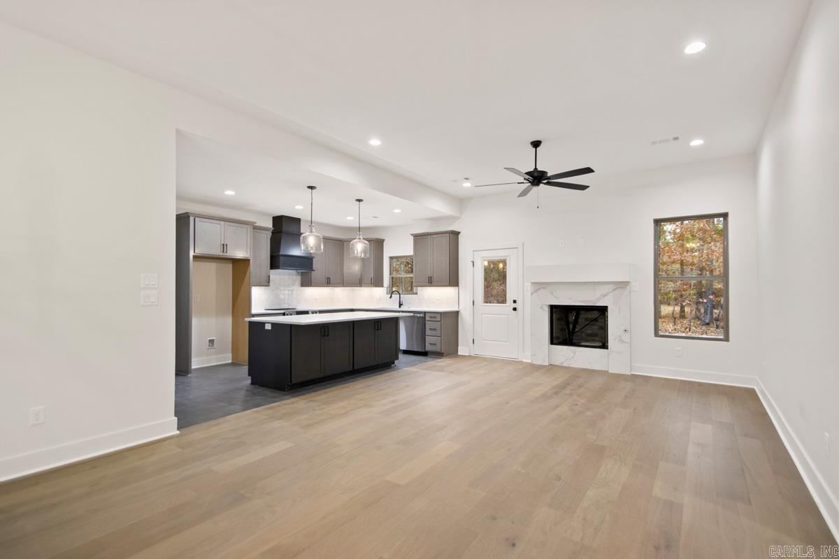 3 Promesa Lane Hot Springs Village, AR 71909