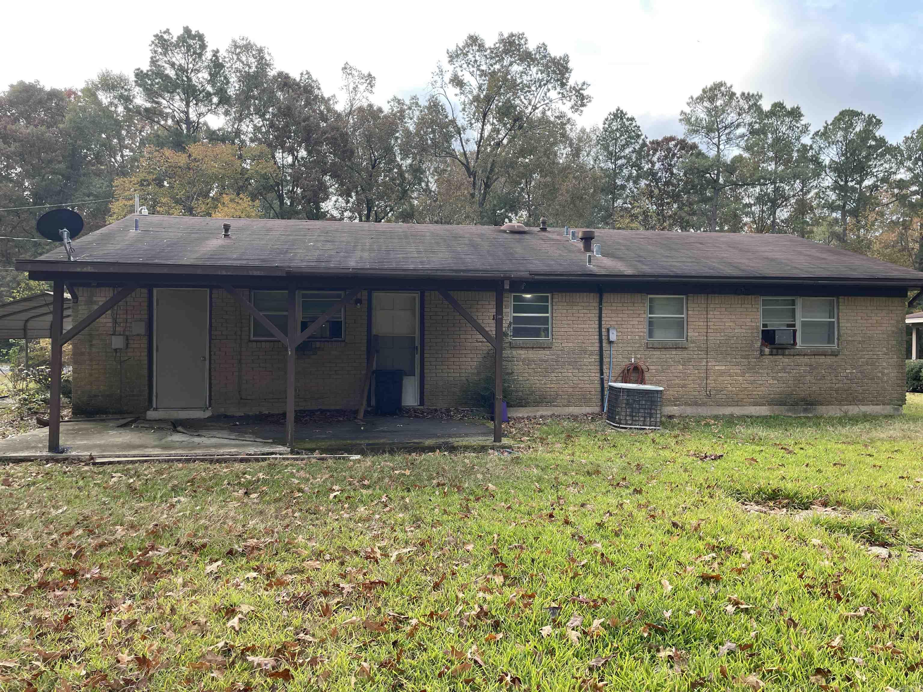 1708 Parkway  Crossett, AR