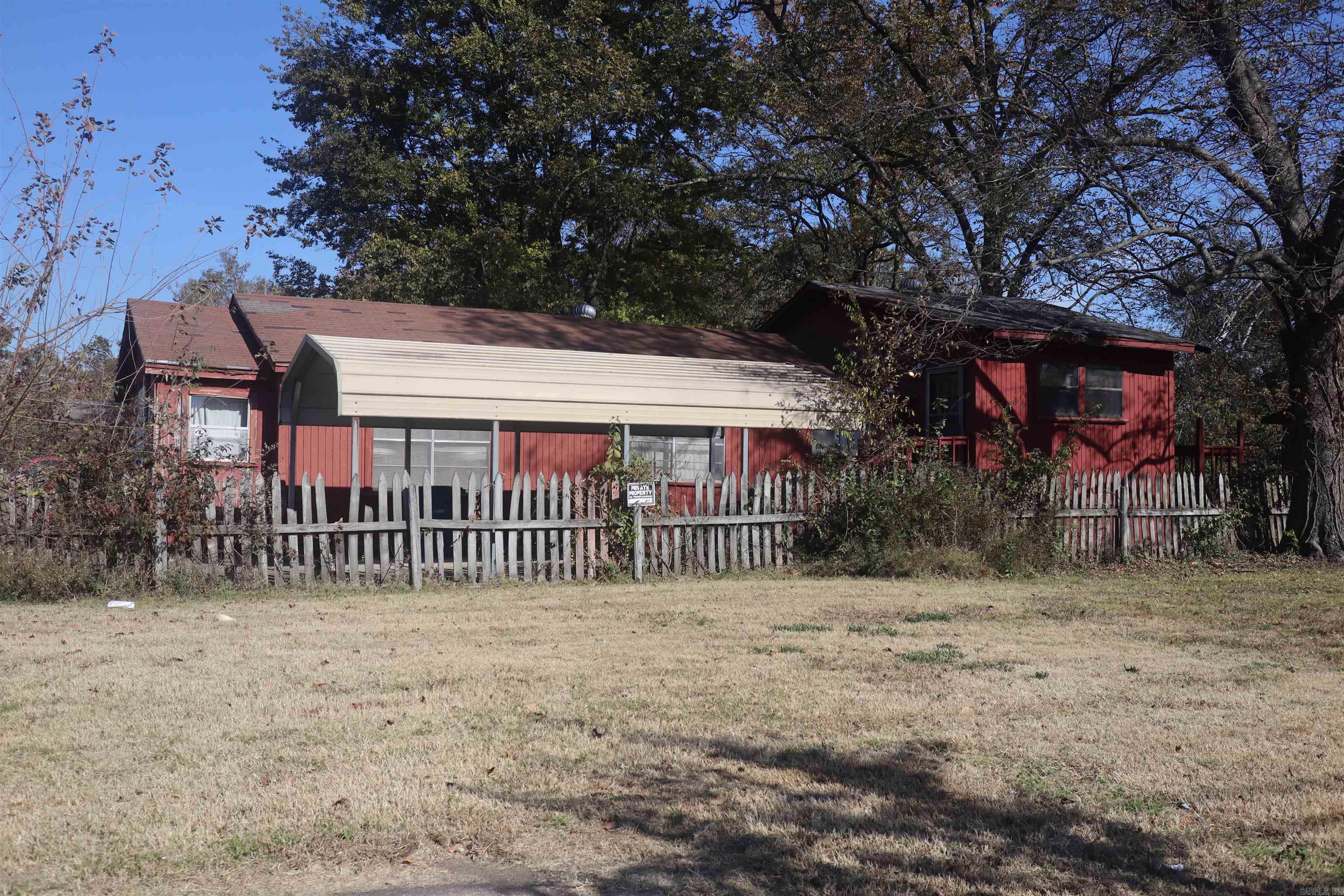 1004 N G St  North Little Rock, AR