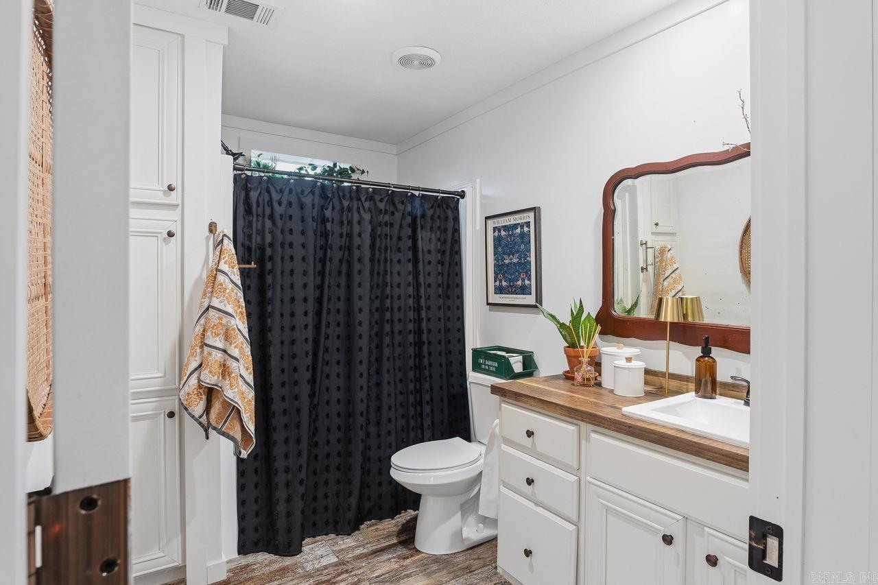 152 Mitchell  Sherwood, AR