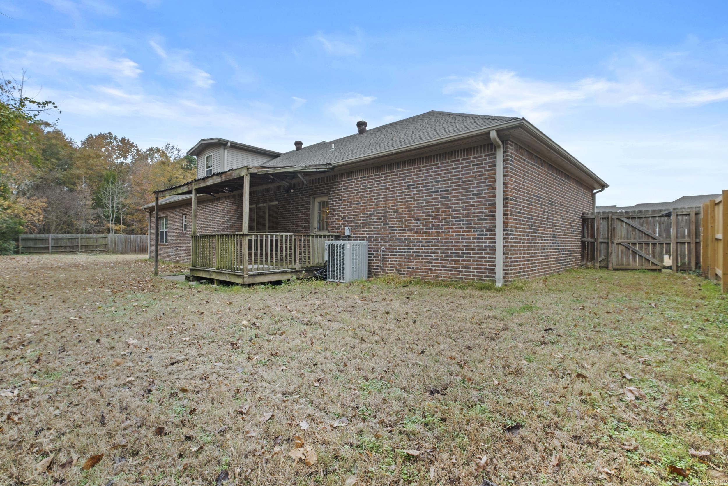 3509 S Ridge Dr Jacksonville, AR 72076