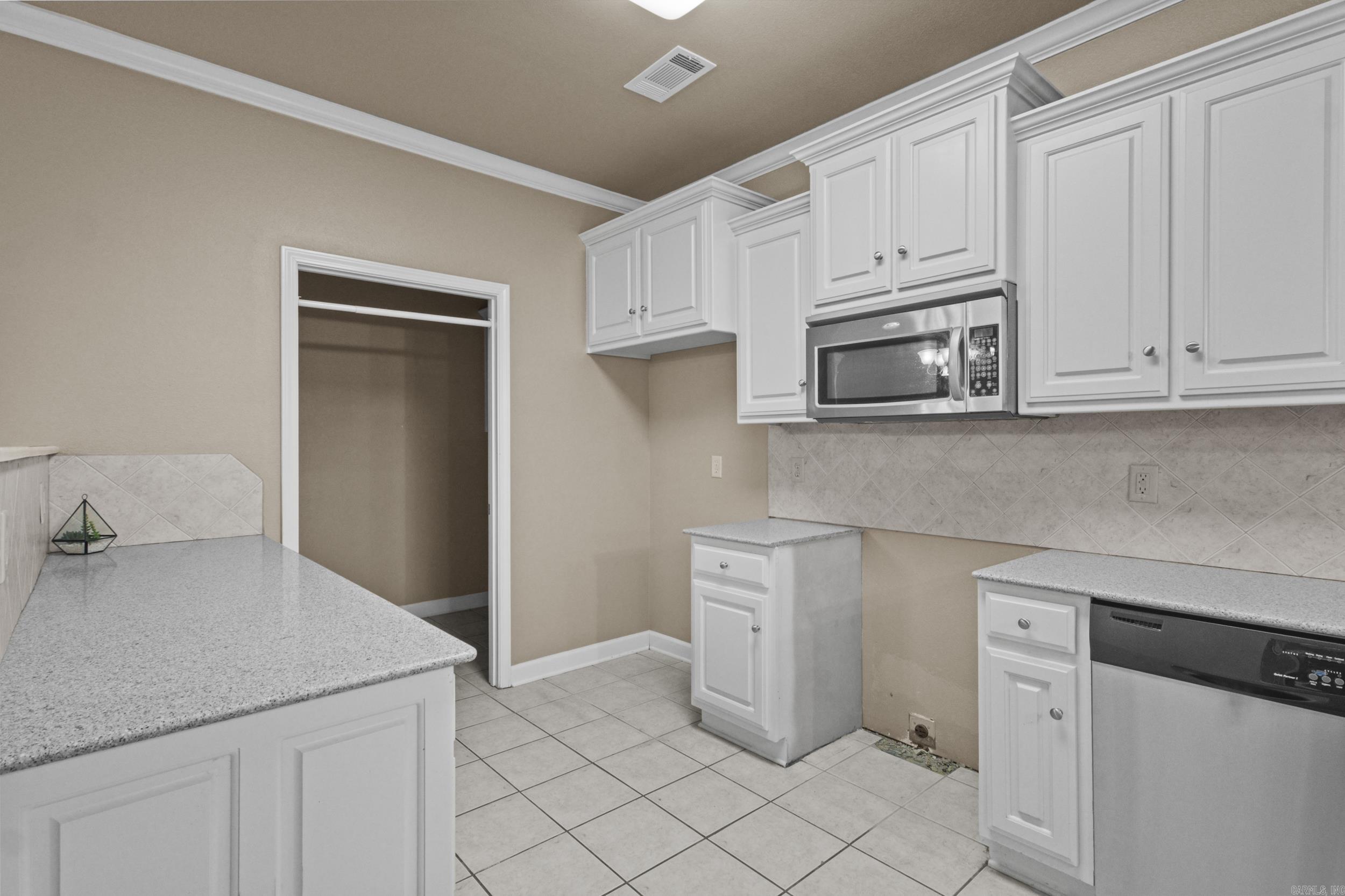 3509 S Ridge Dr Jacksonville, AR 72076