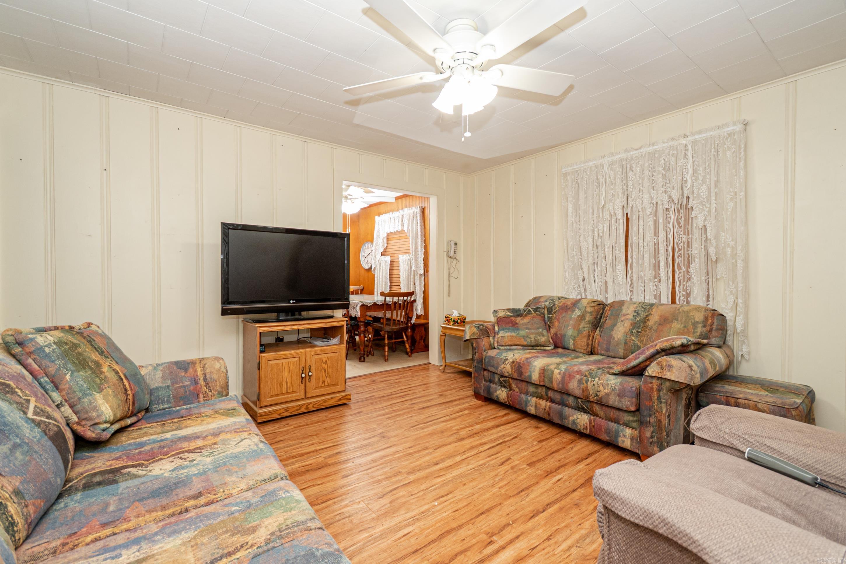 600 S Plum  Junction City, LA