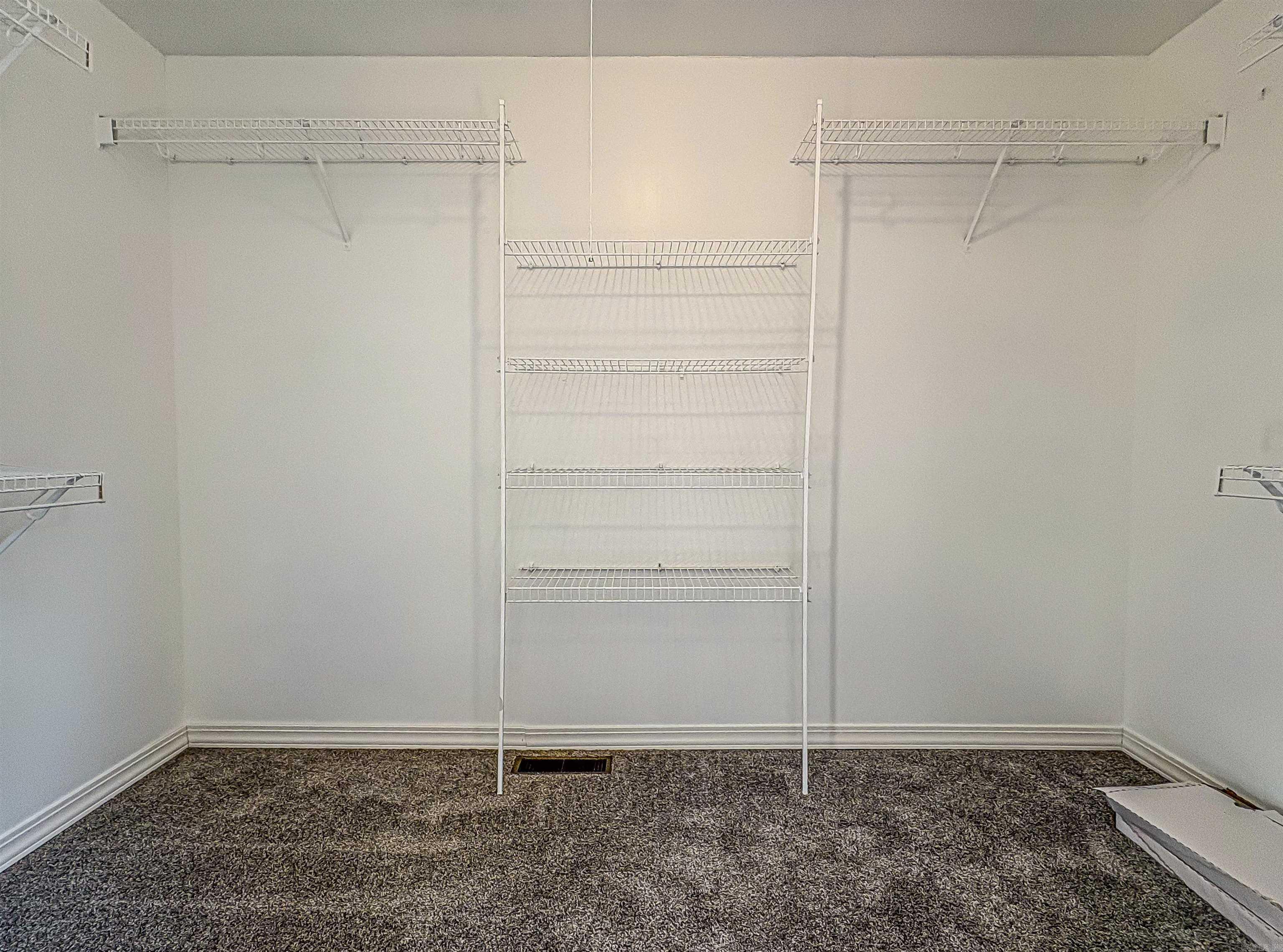 941 MC 5025 Valley Springs, AR 72682