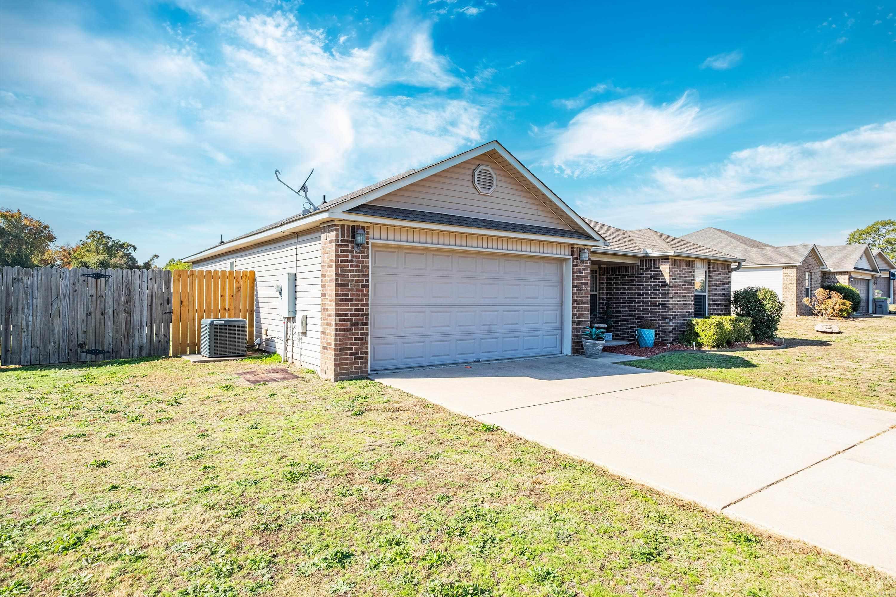 14810 Parkway Meadows Dr  Alexander, AR