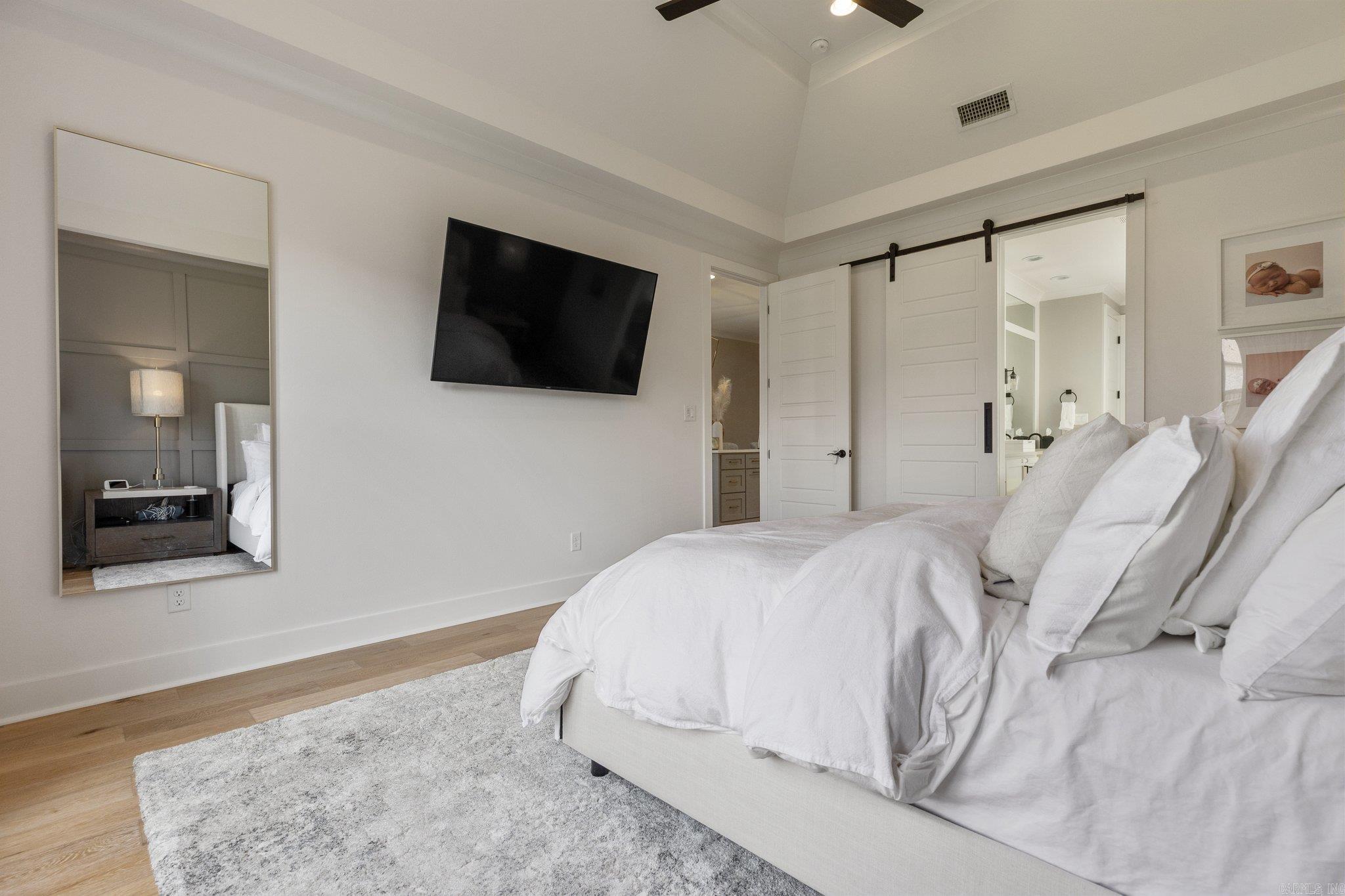 24 Mountain Brook Road Little Rock, AR 72223