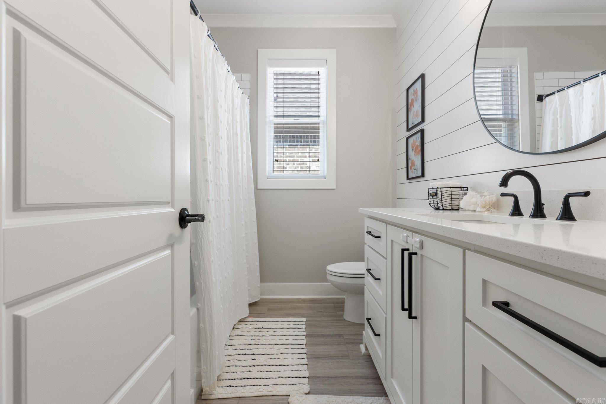 24 Mountain Brook Road Little Rock, AR 72223