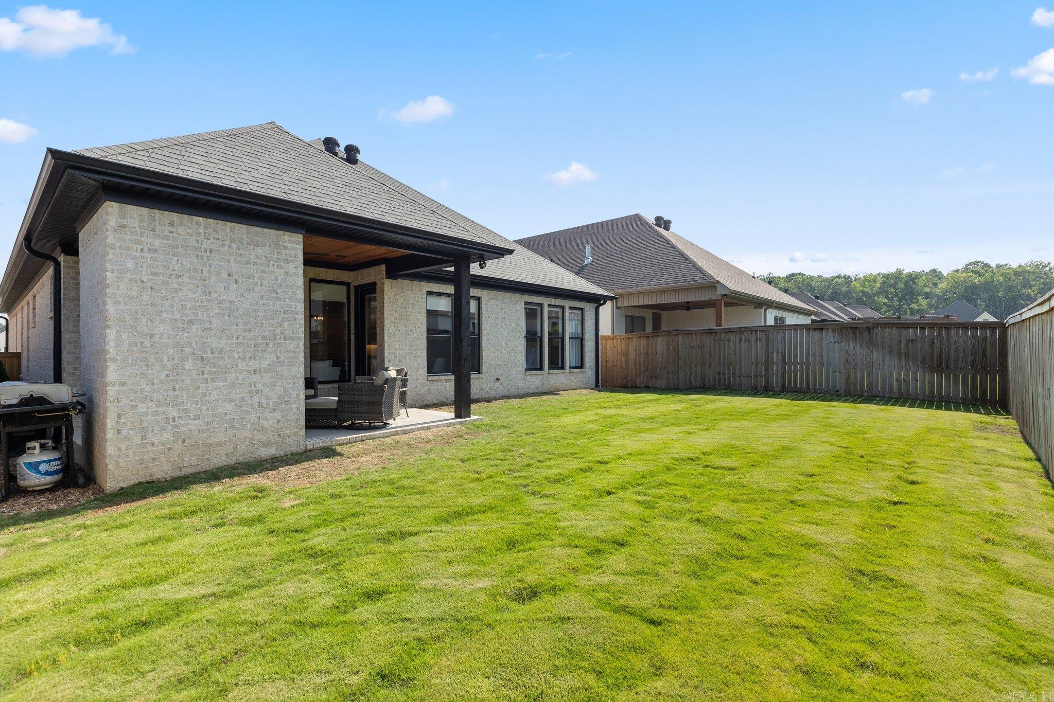 24 Mountain Brook Road Little Rock, AR 72223