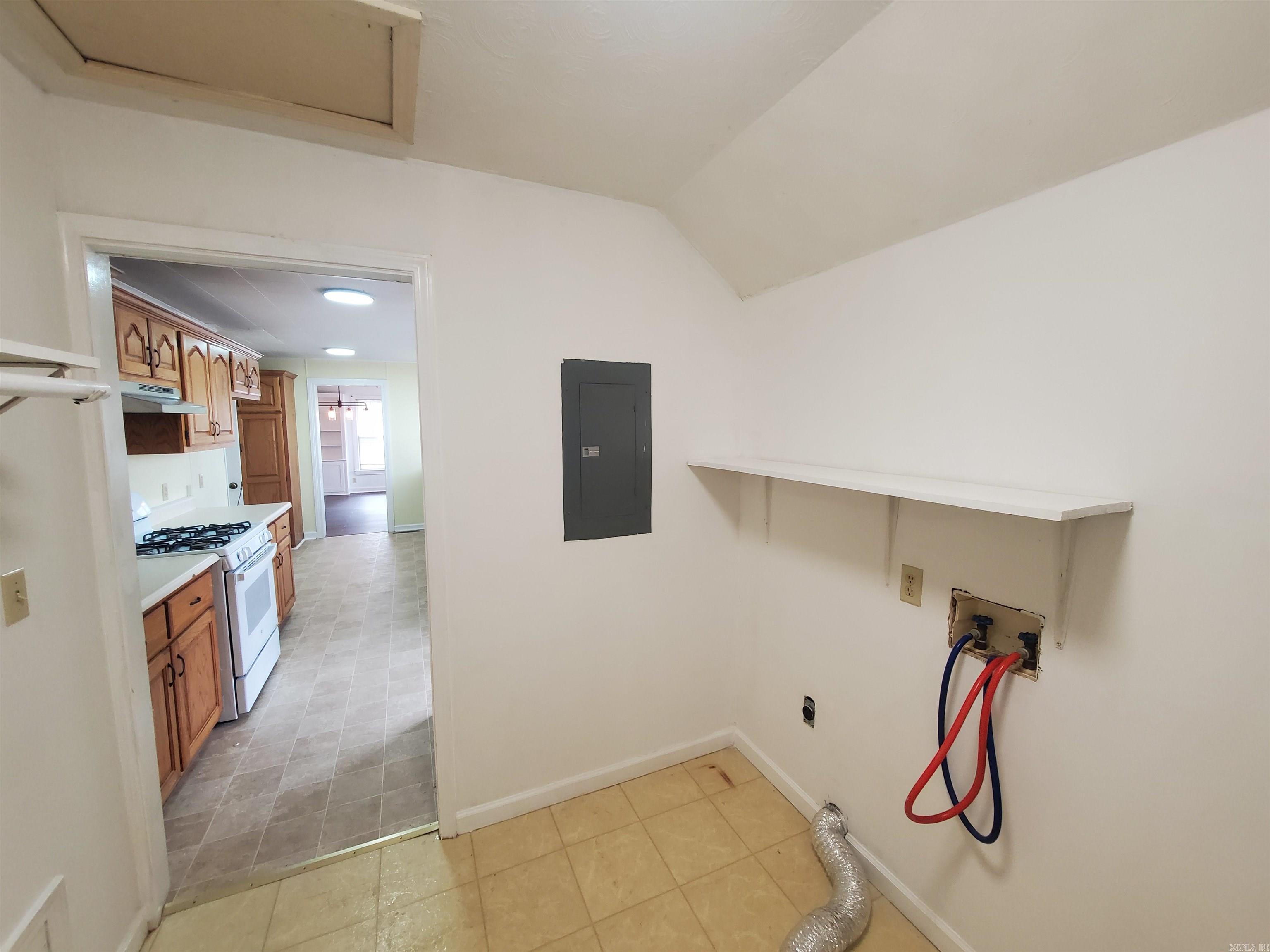 681 S Garfield  Piggott, AR