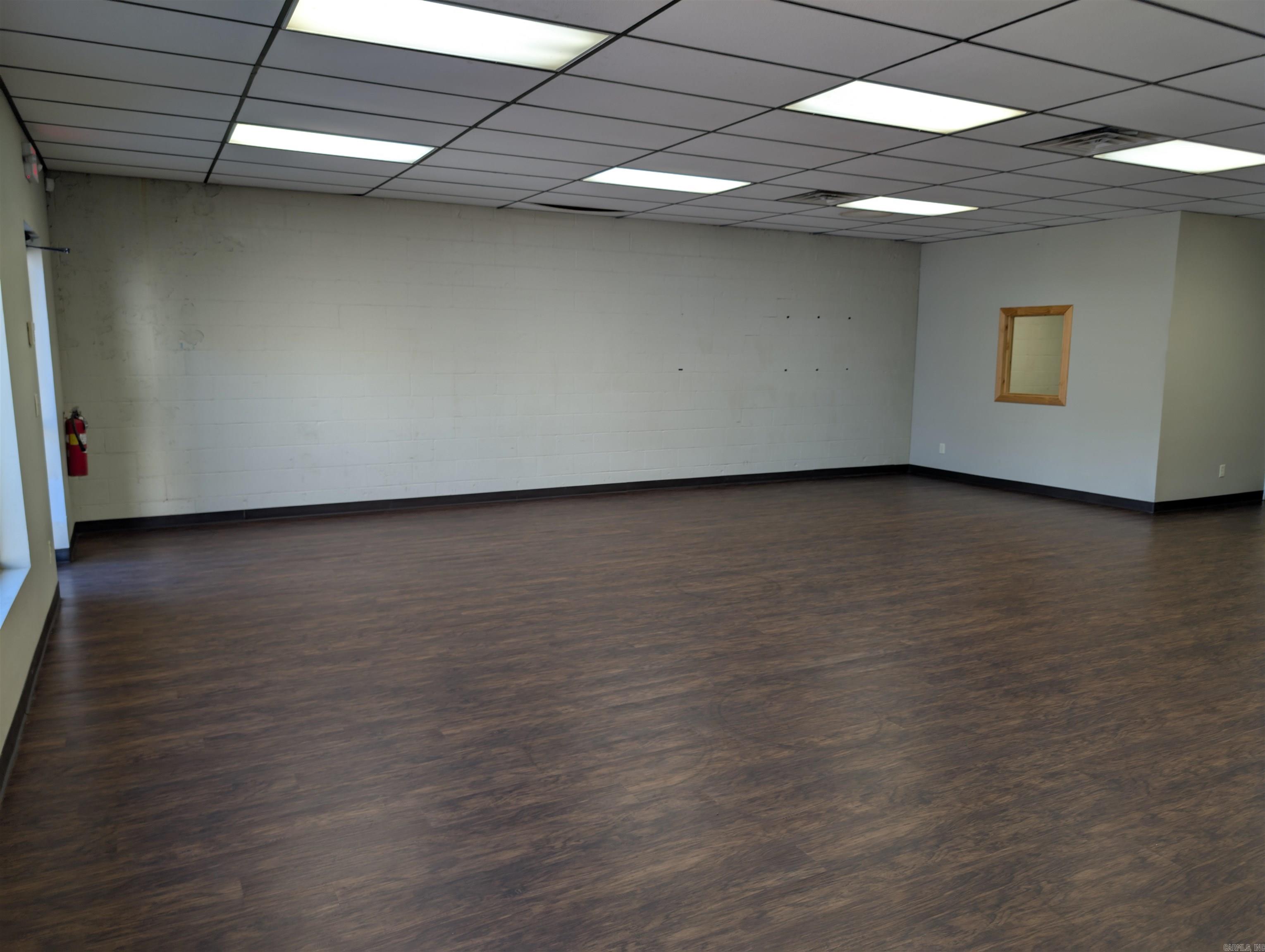 2935 E Race  Searcy, AR