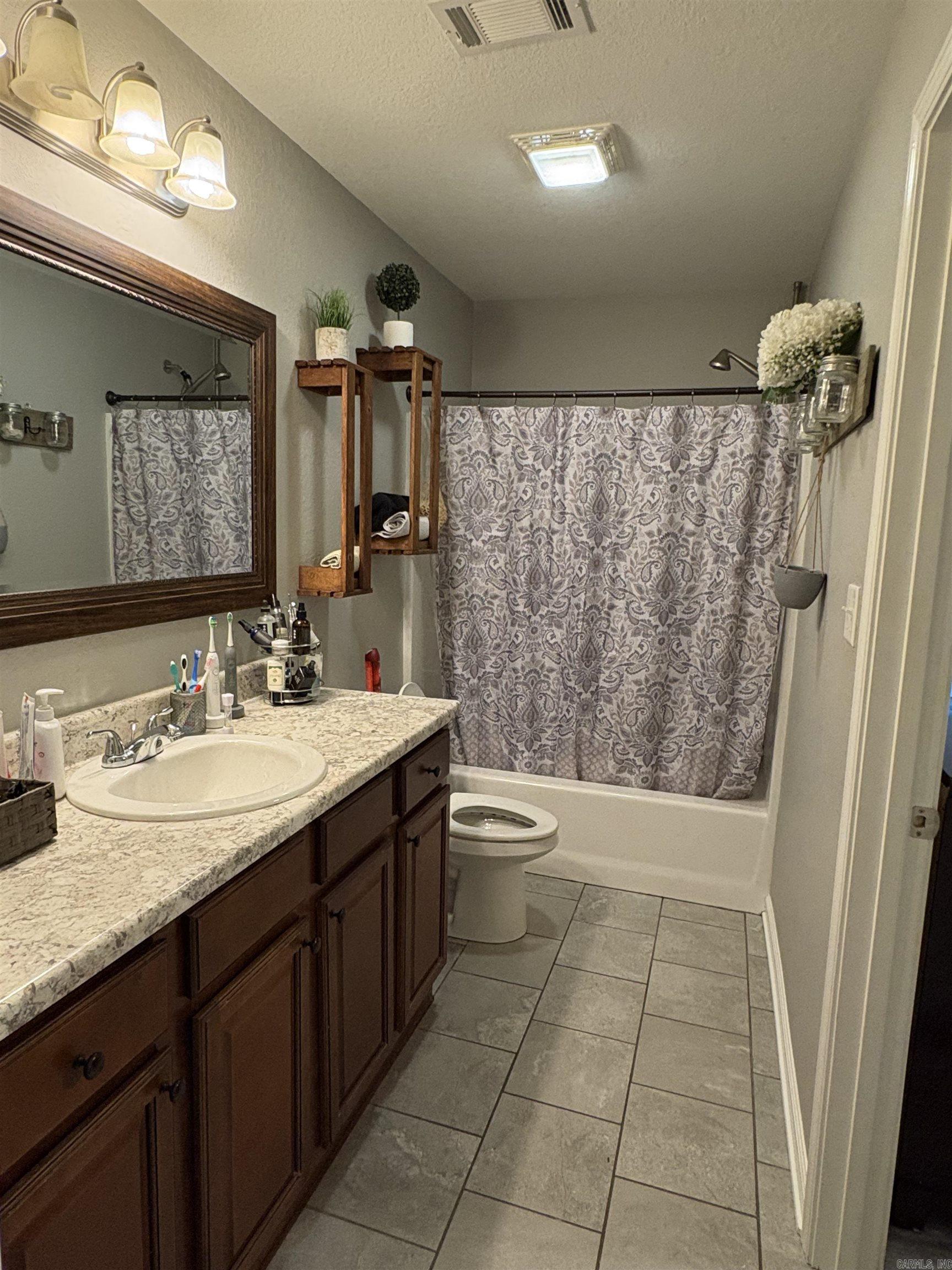 2700 Ridgewood Road Searcy, AR 72143