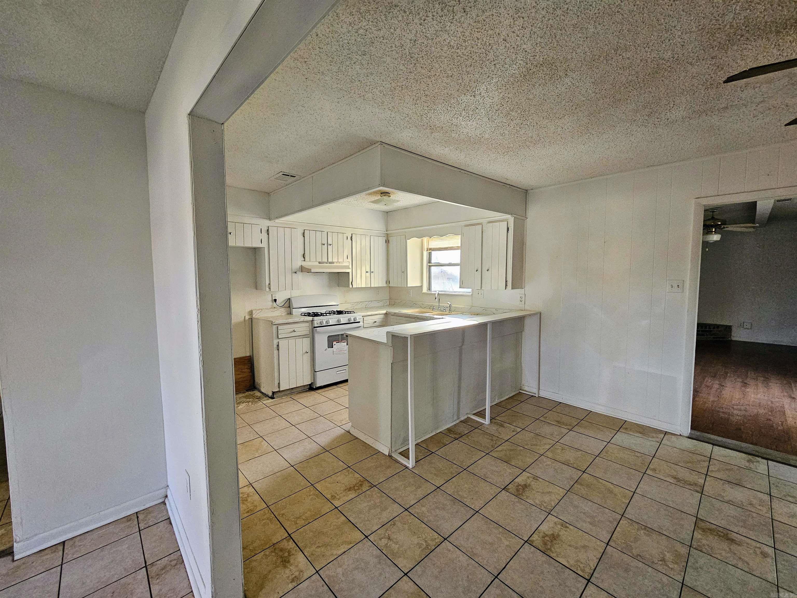 8713 Merrymen Road Sherwood, AR 72120